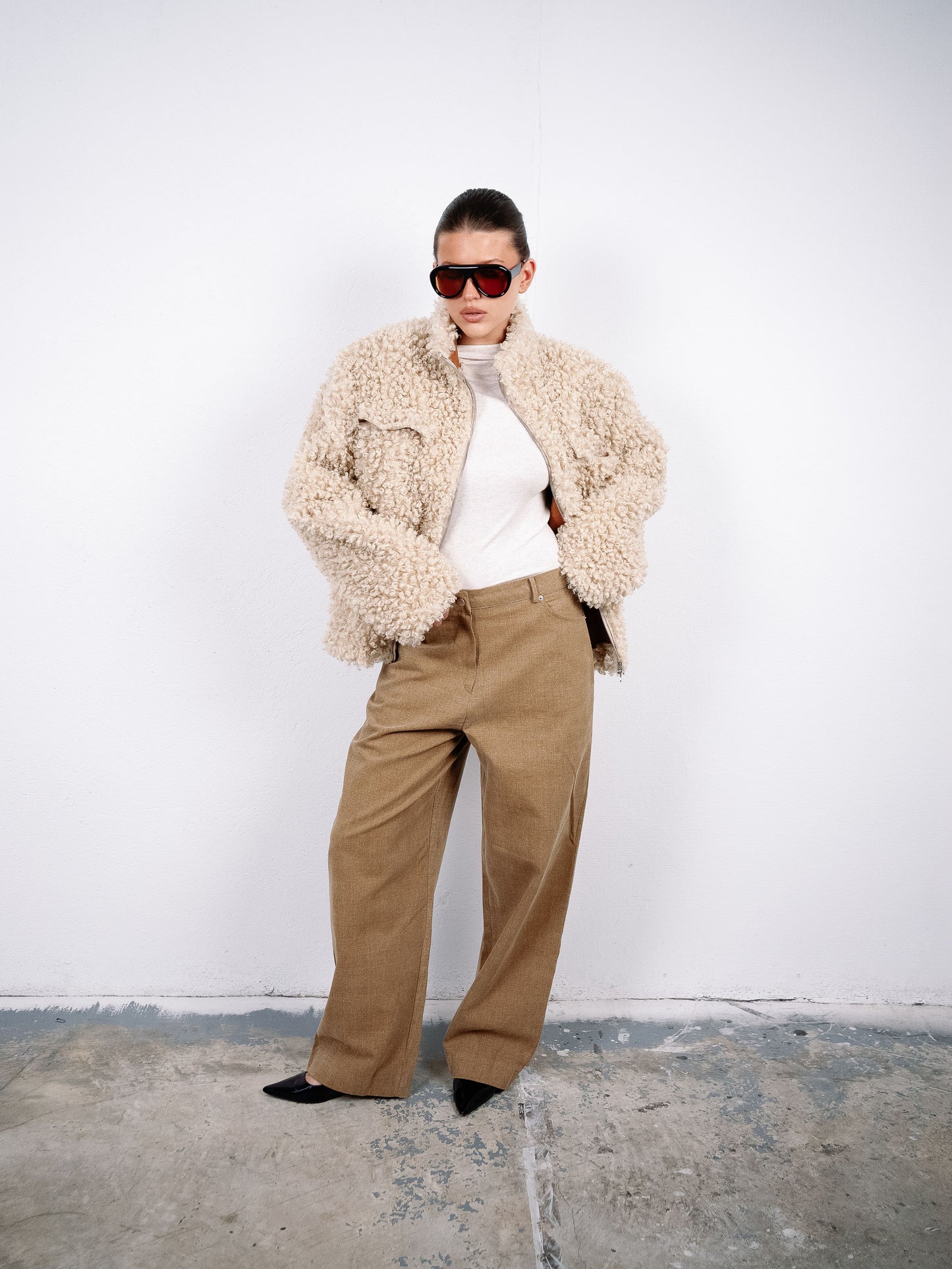 Woven Straight Leg Pants Dark Sand