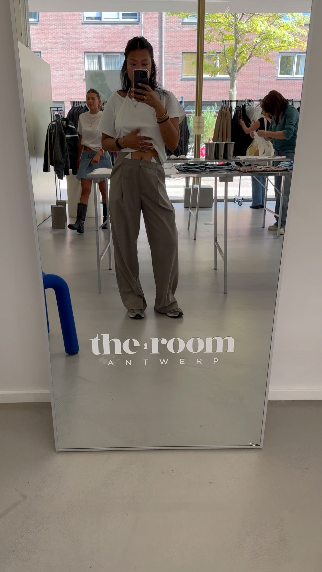 Front Pleated Pants Soft Grey