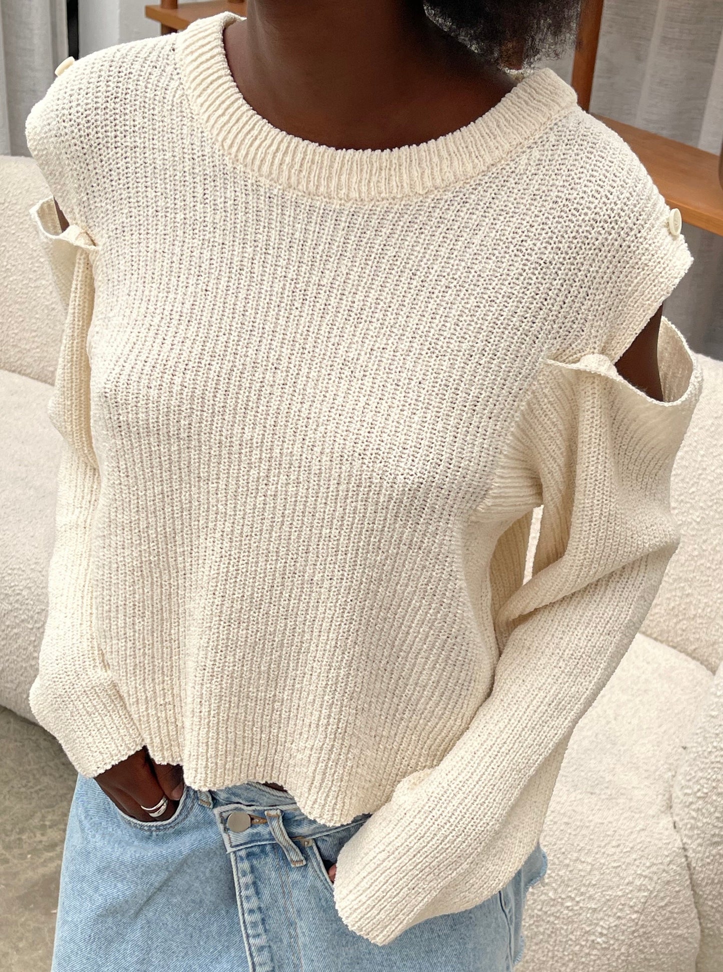 Buttoned Shoulder Knit Ivory