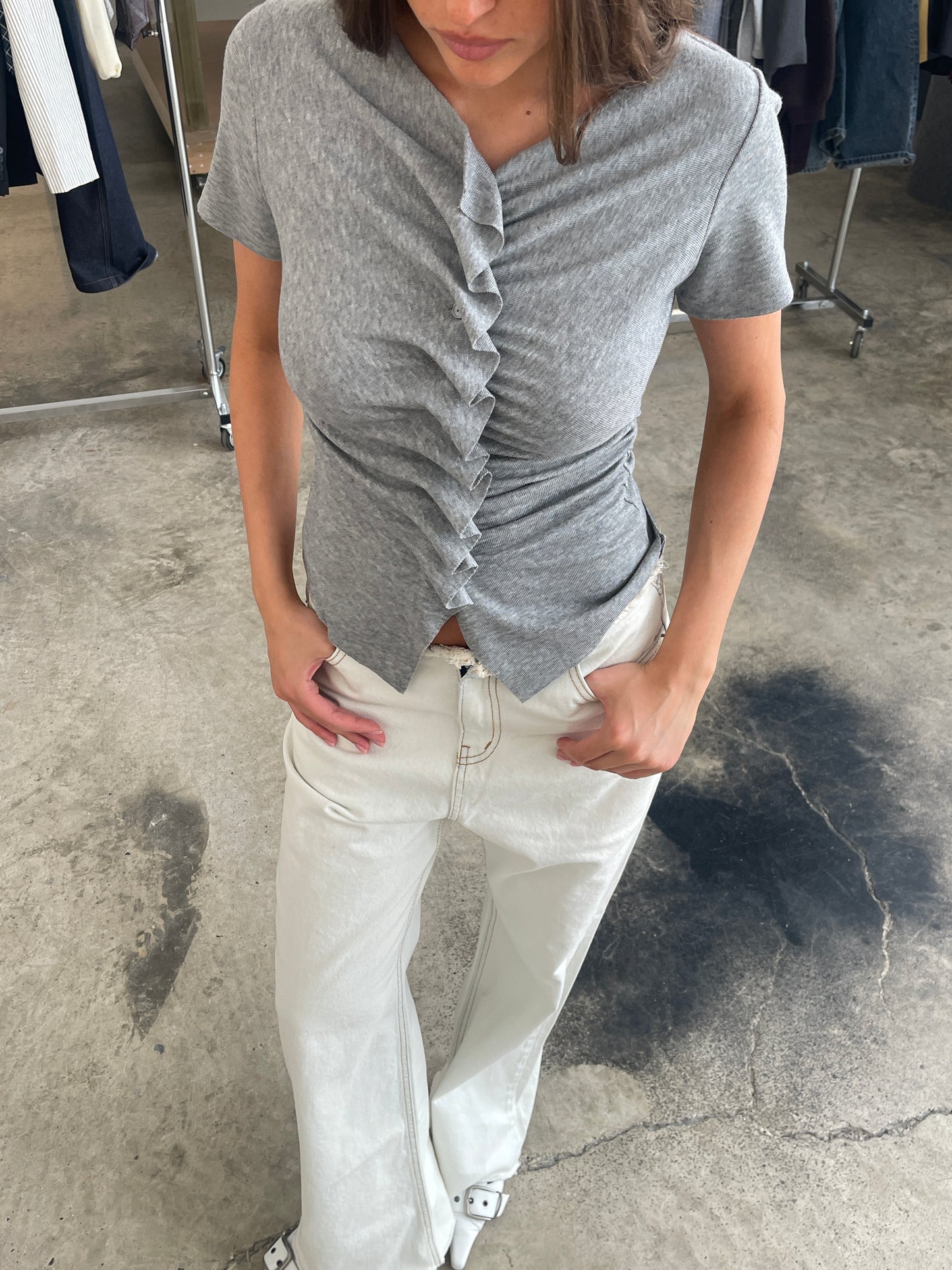 Wavy Front Closure Short Sleeve Top Grey
