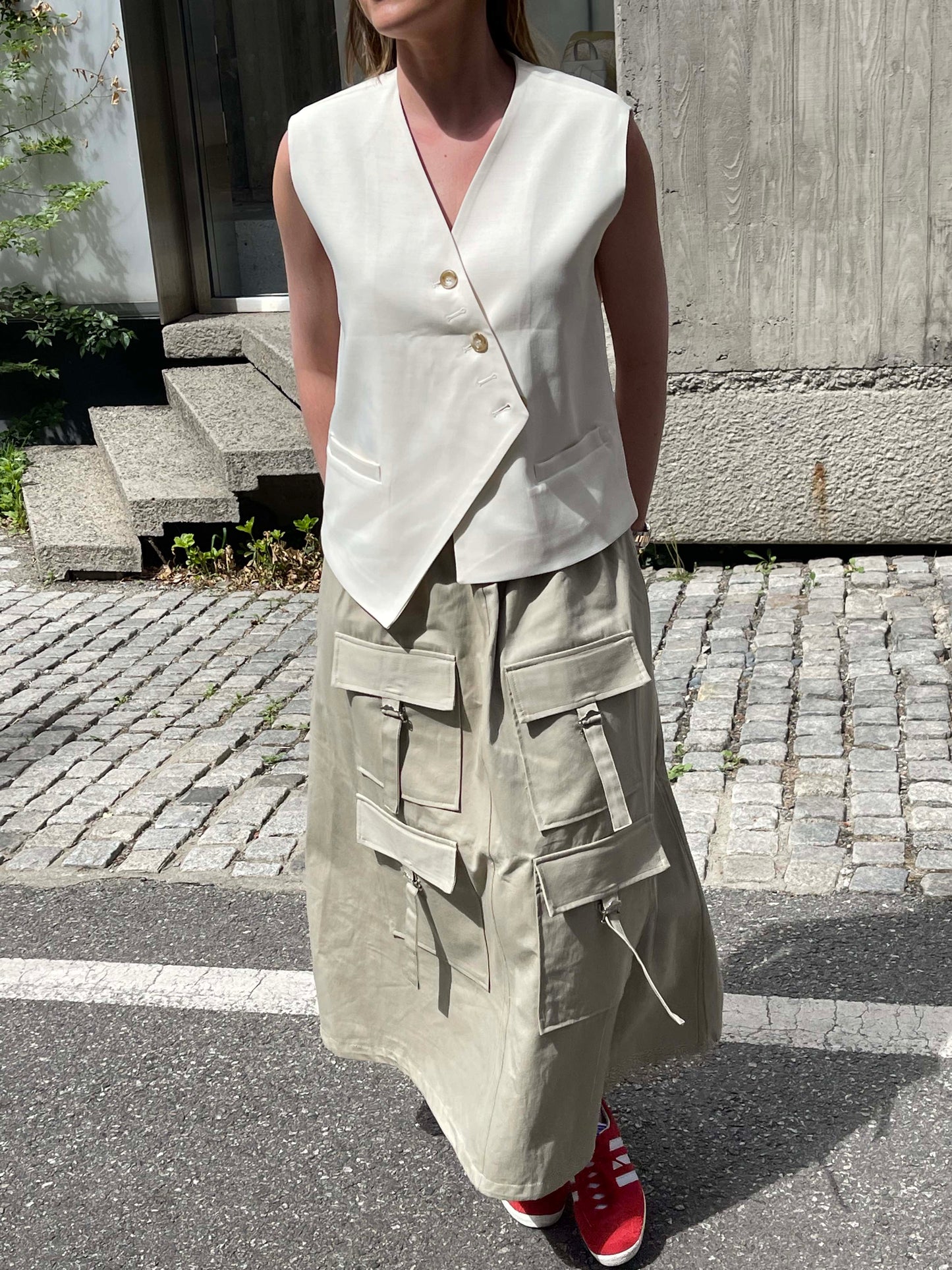 Front Pocket Cargo Balloon Skirt