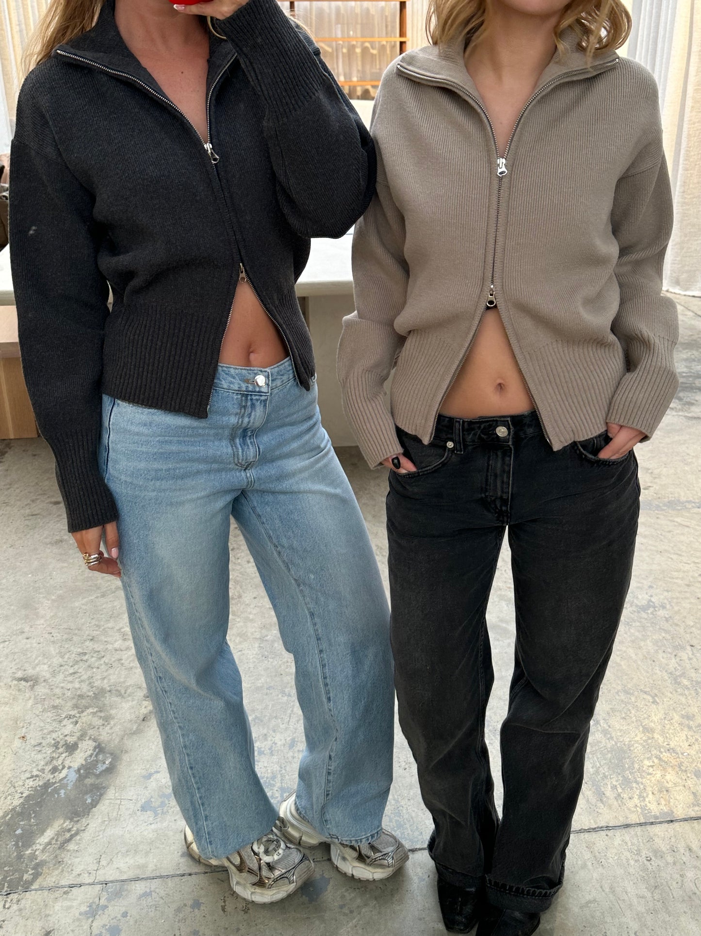 Strickjacke mit Zweiwegereißverschluss Grau