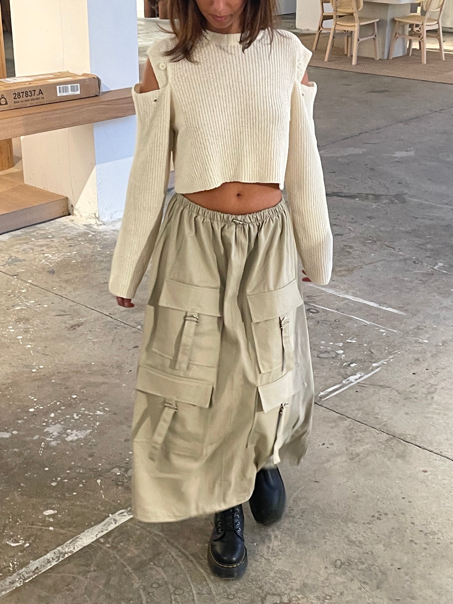 Front Pocket Cargo Balloon Skirt