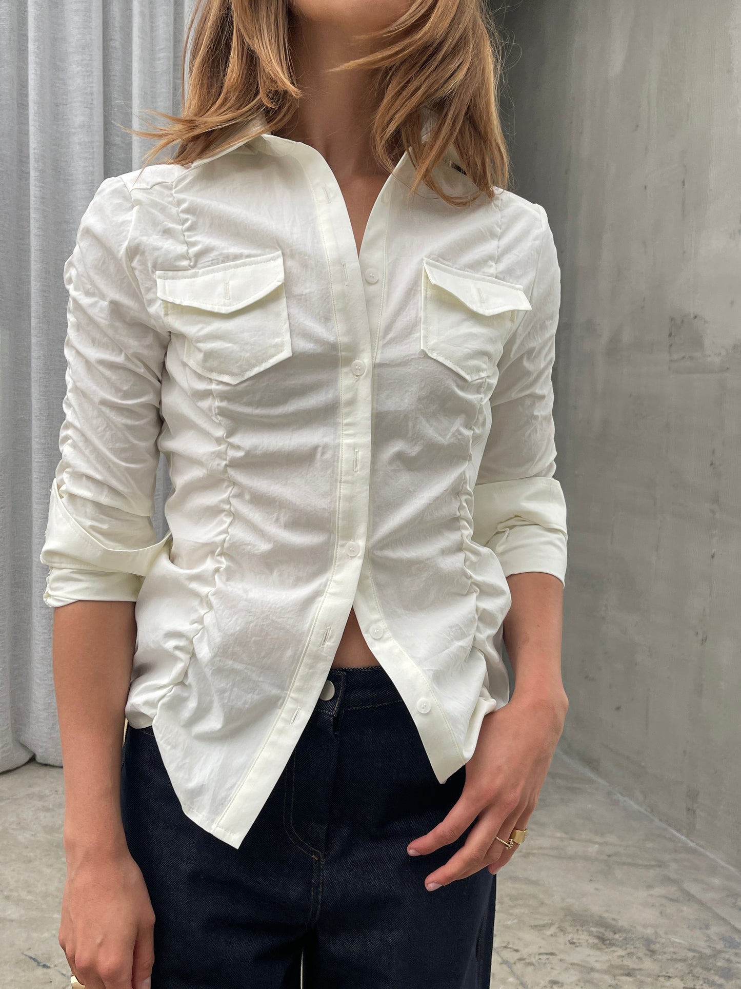 Ruched Fitted Shirt Cream