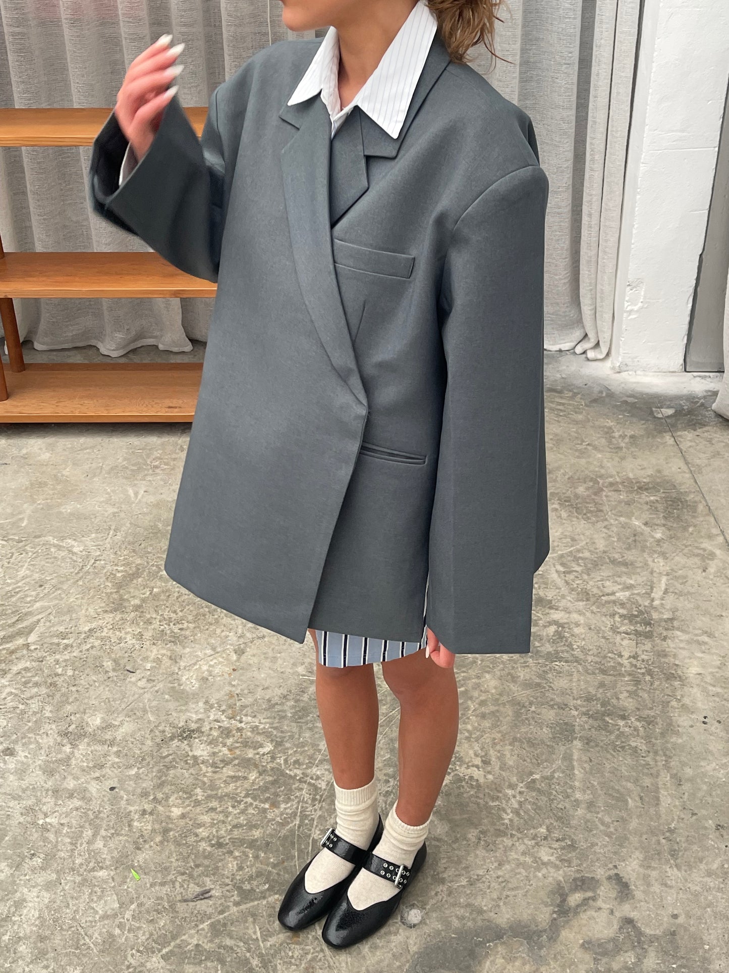 Übergroßer Blazer mit Seitenschlitz Stahlblau