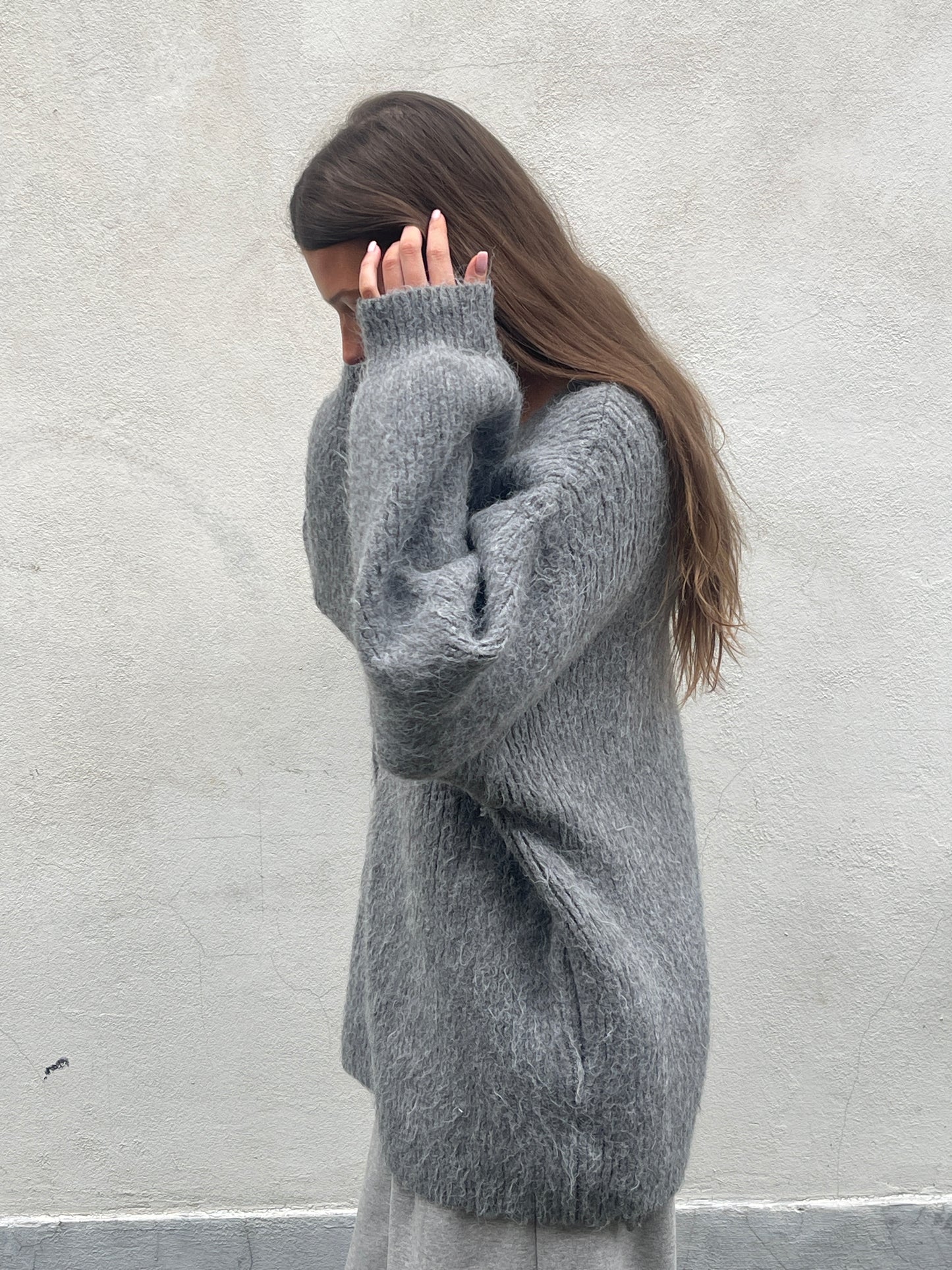 Oversized Press Button Fluffy Cardigan Grey