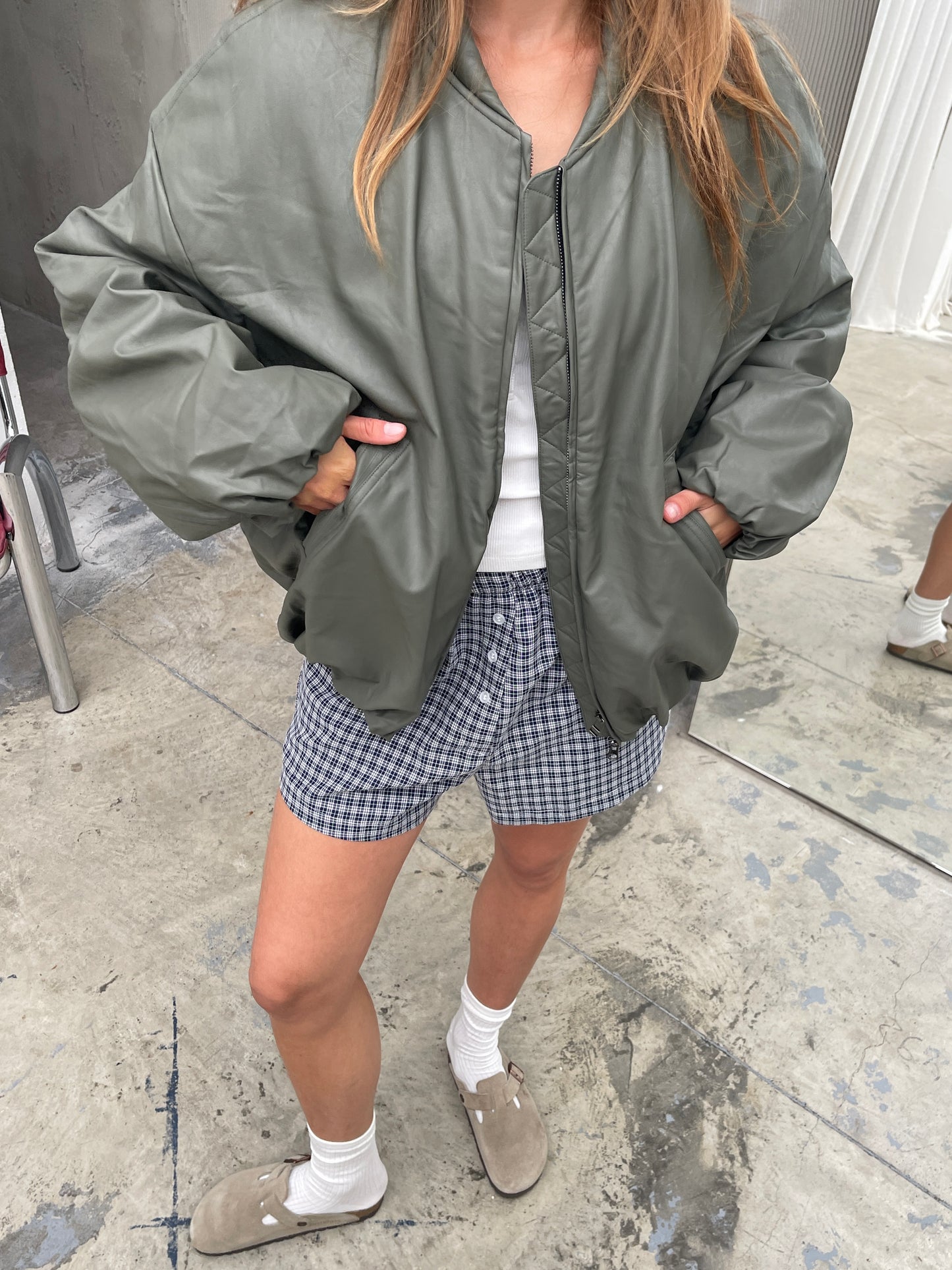 Oversized Bomber Oil Khaki