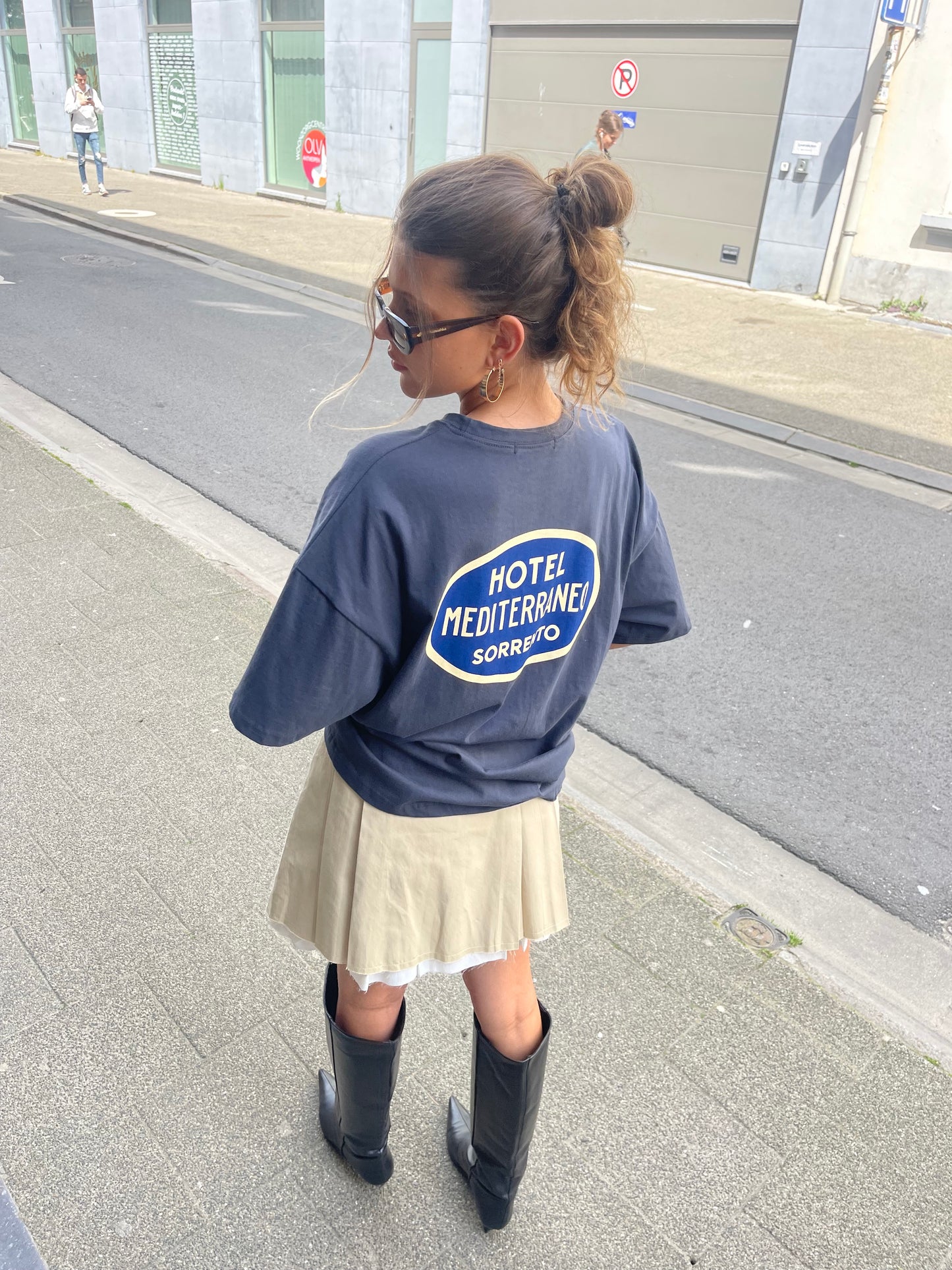 Hotel Mediterraneo Tee Dark Grey