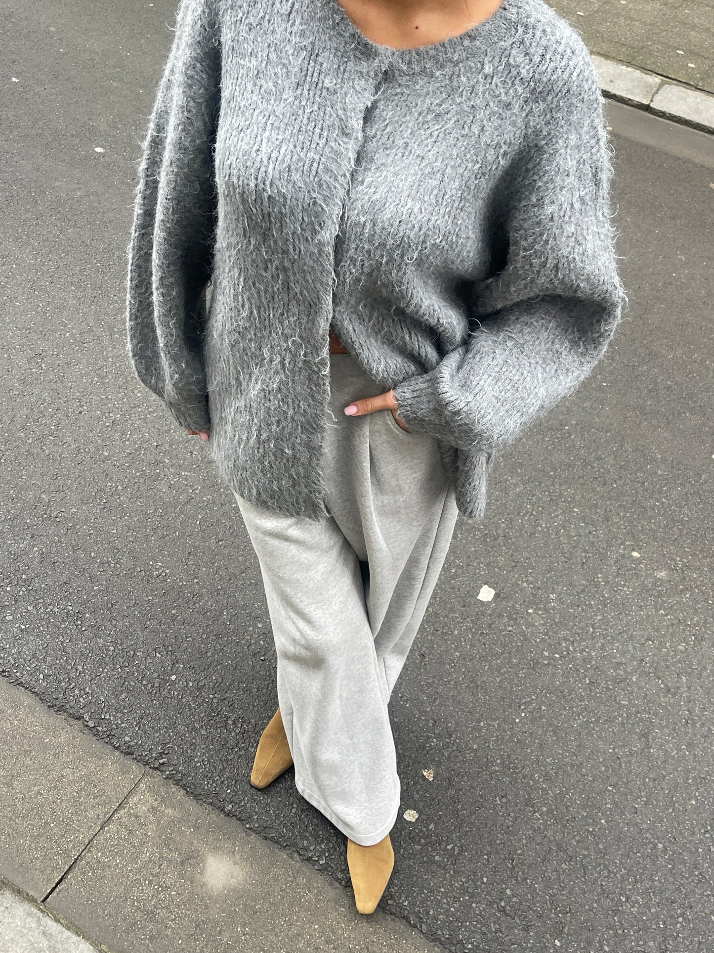 Oversized Press Button Fluffy Cardigan Grey