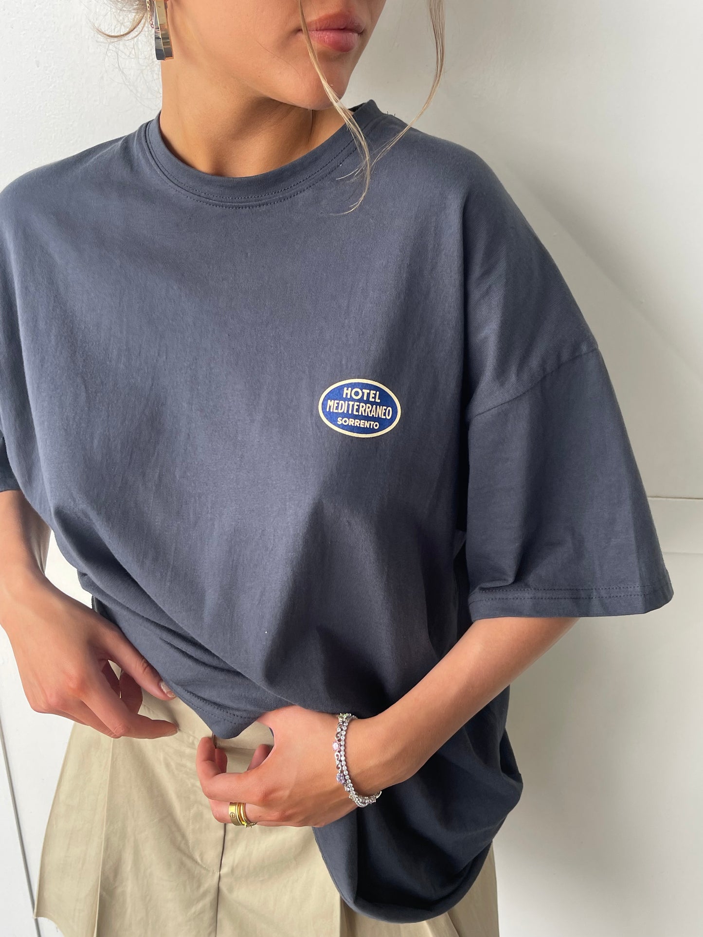 Hotel Mediterraneo Tee Dark Grey