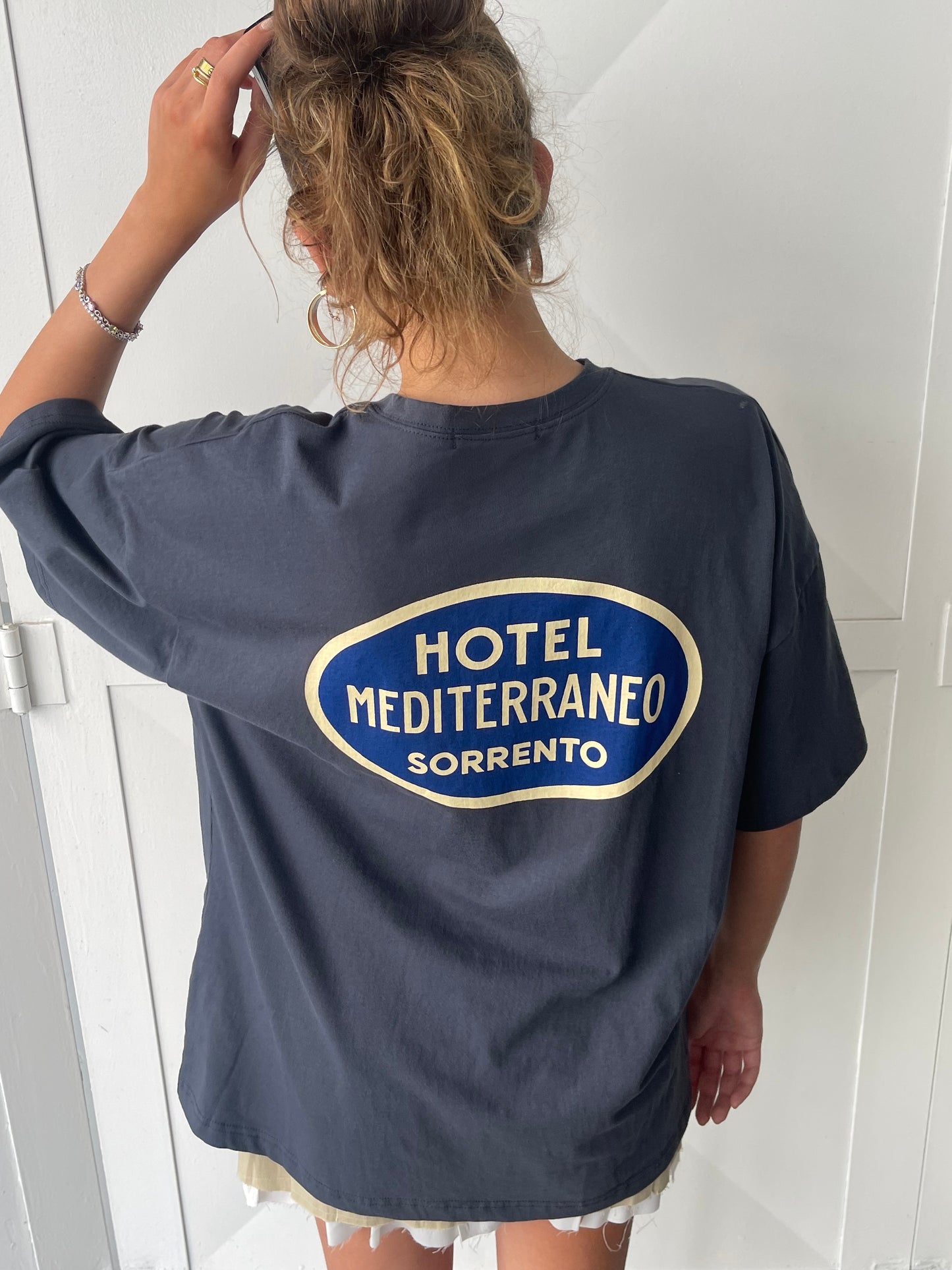 Hotel Mediterraneo Tee Dark Grey