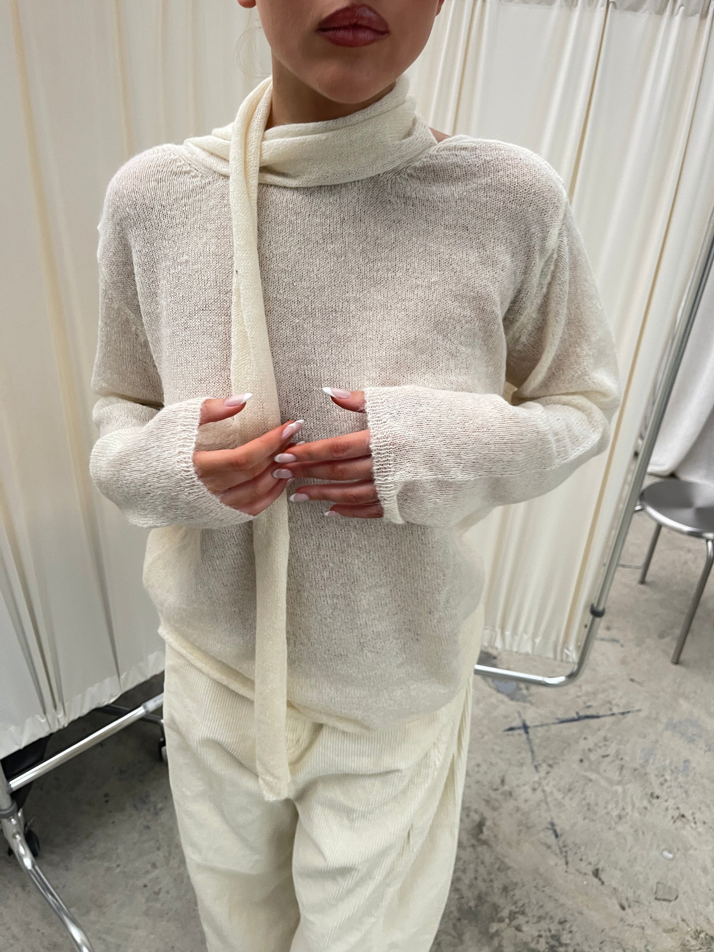 Scarf Detail Loose Knit Cream