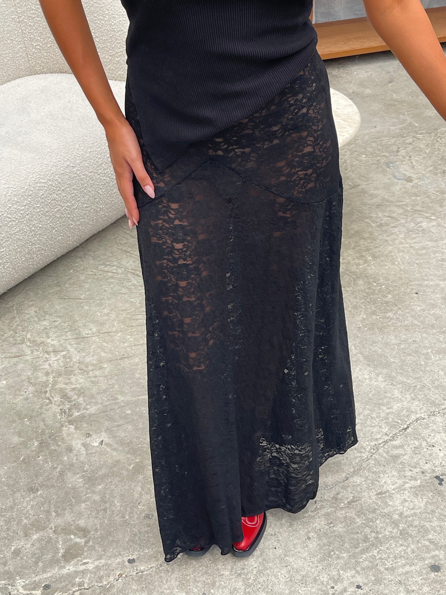 Long Lace Skirt Black