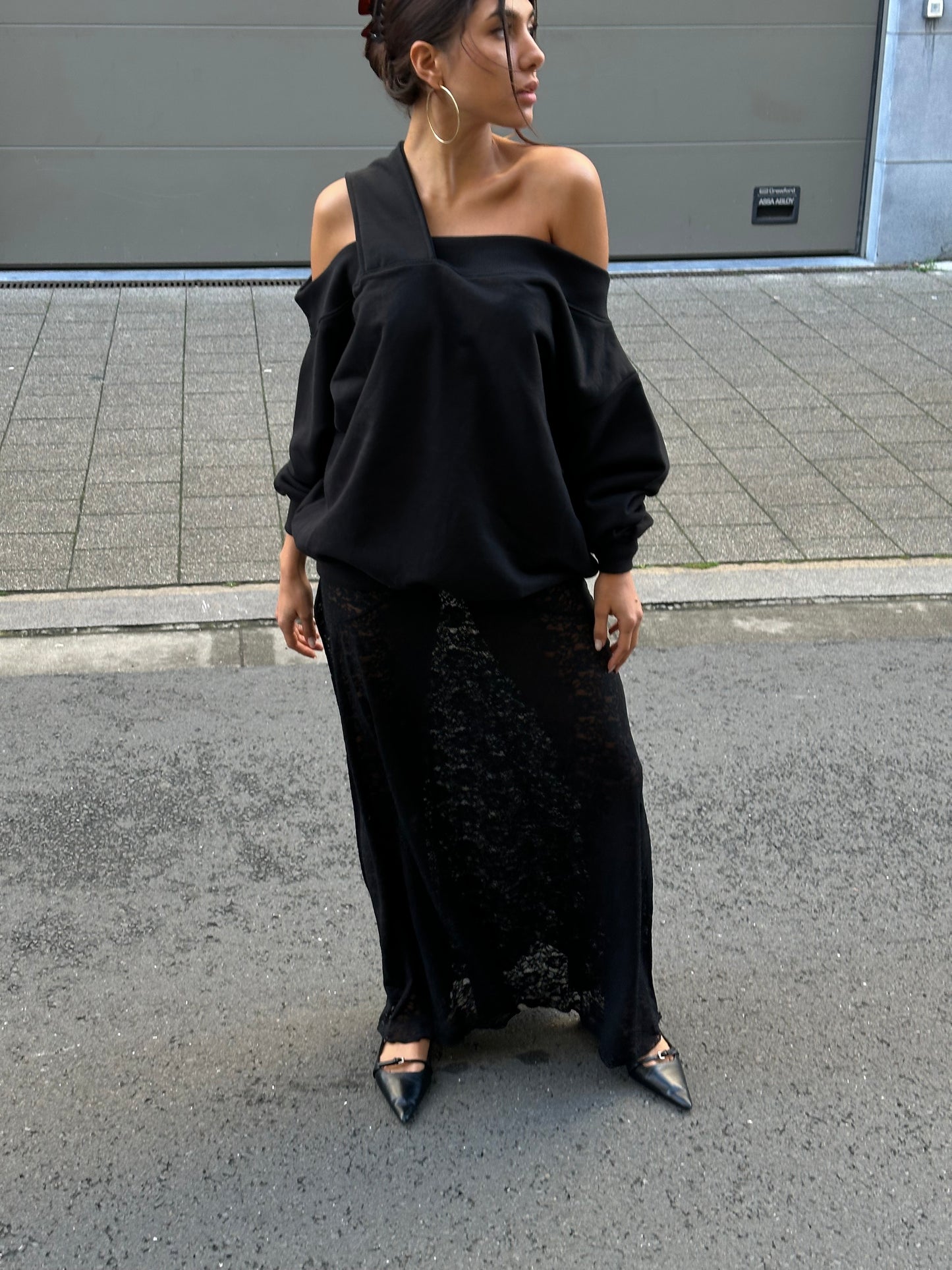 Unbalanced Sweater Black