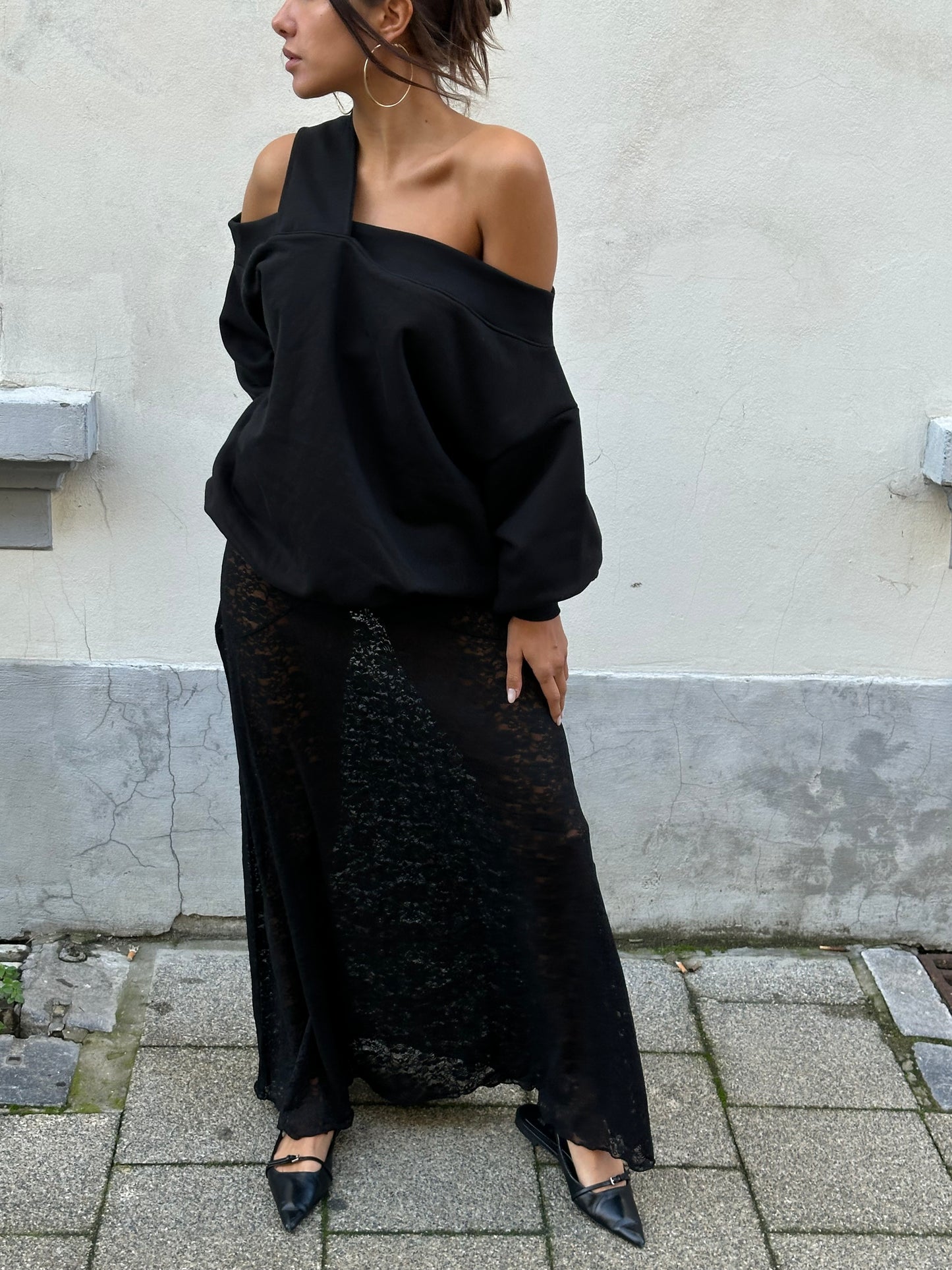 Unbalanced Sweater Black