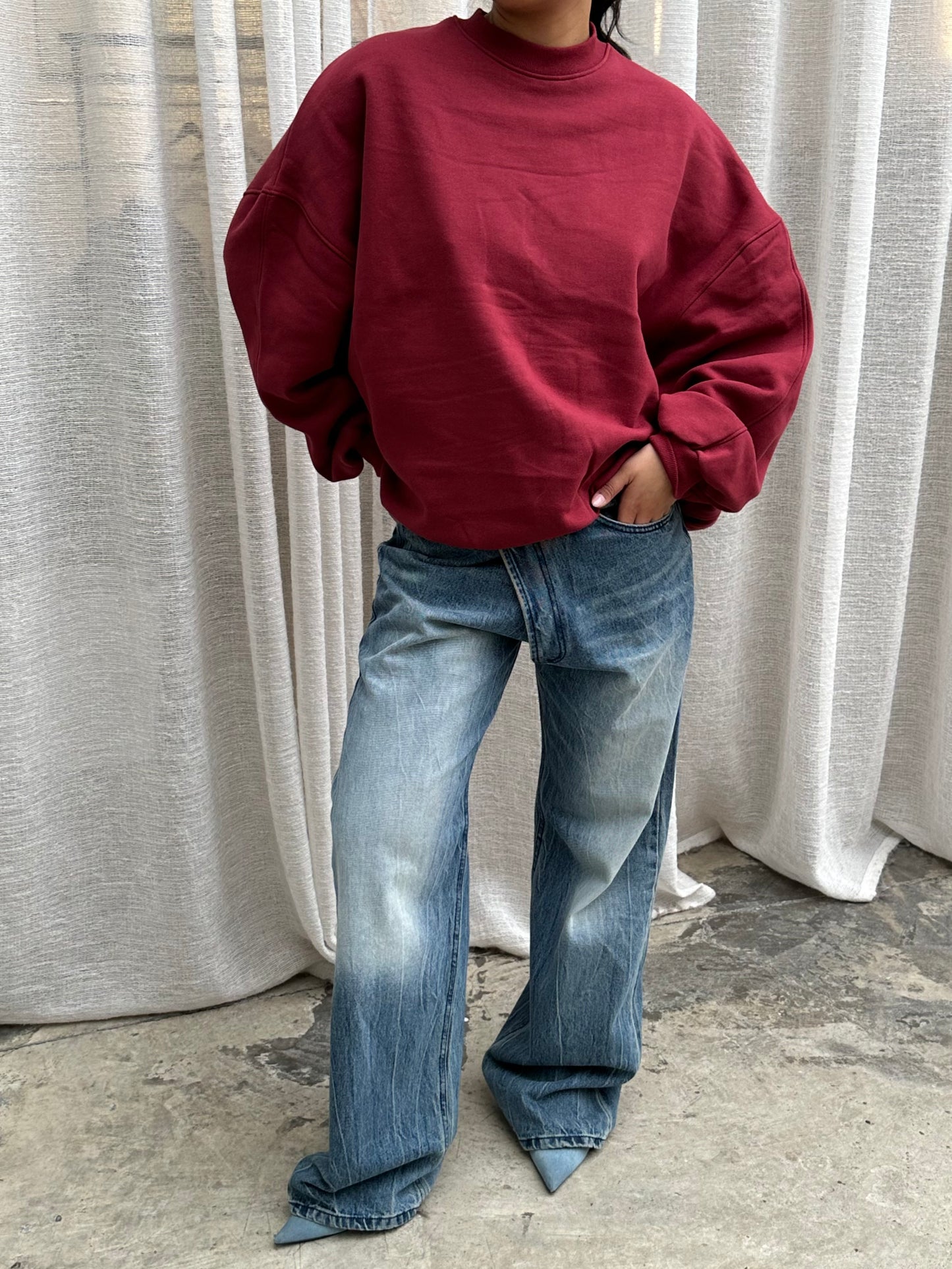 Basic Round Collar Oversized Sweater Burgundy