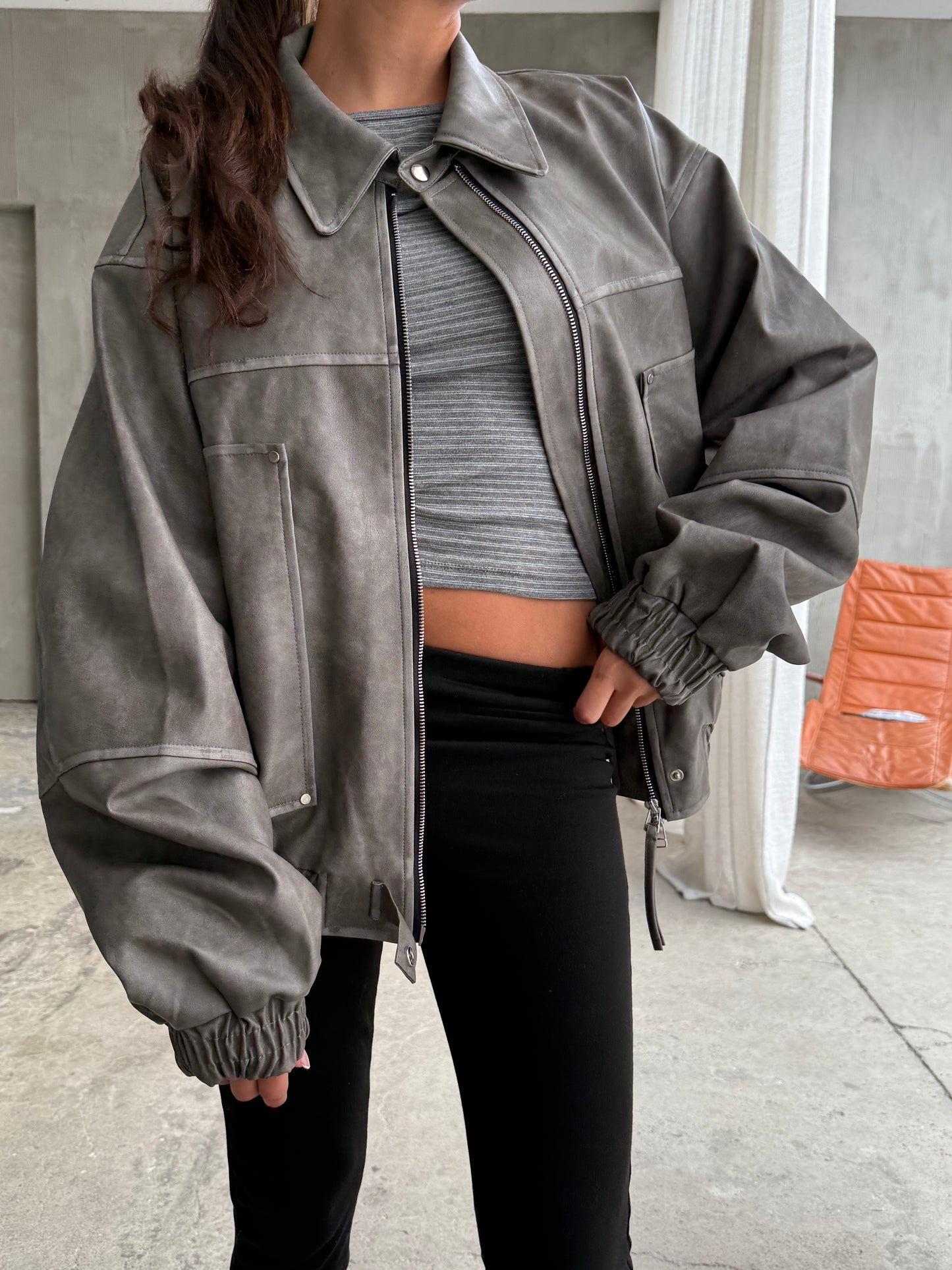 Oversized Zipped Jacket Stone