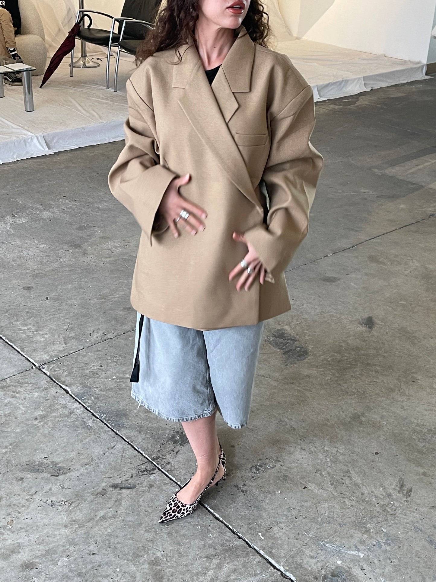 Oversized Side Slit Blazer Camel