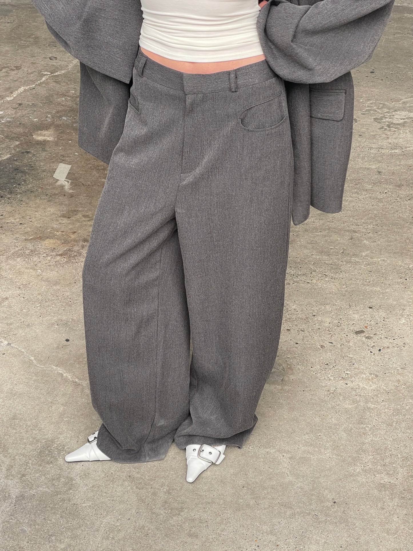 Classic Tailored Pants Charcoal
