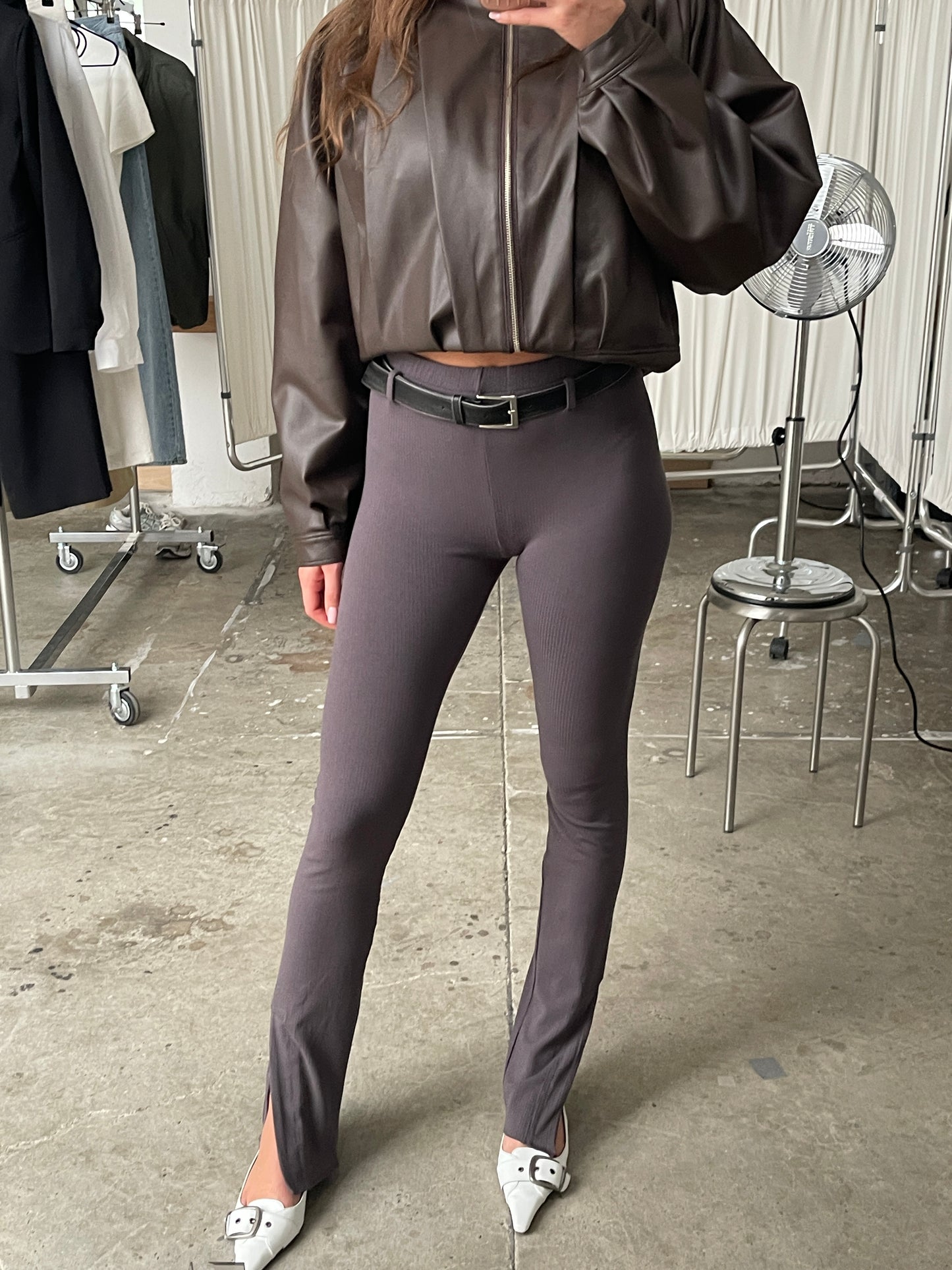 Side Slit Stretchy Leggings Charcoal