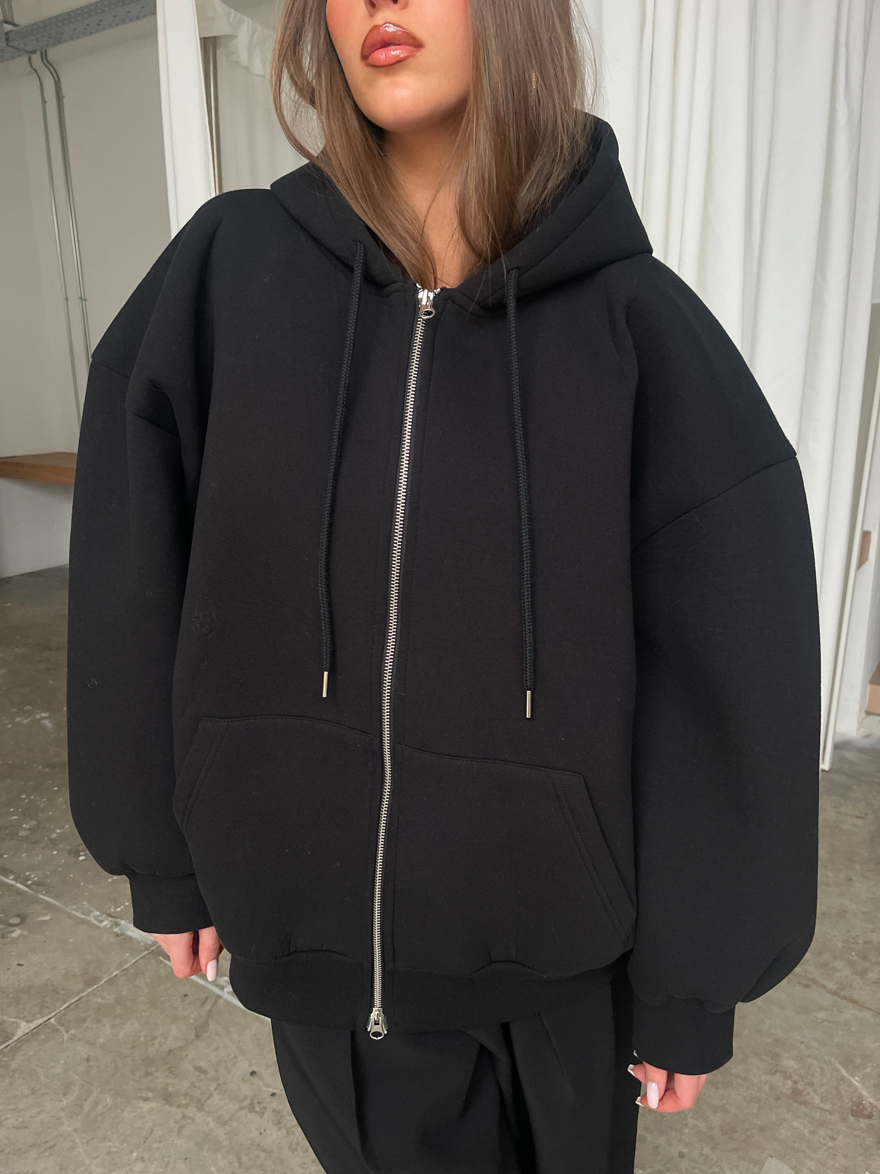 Oversized Hooded Vest Black – The Room Antwerp