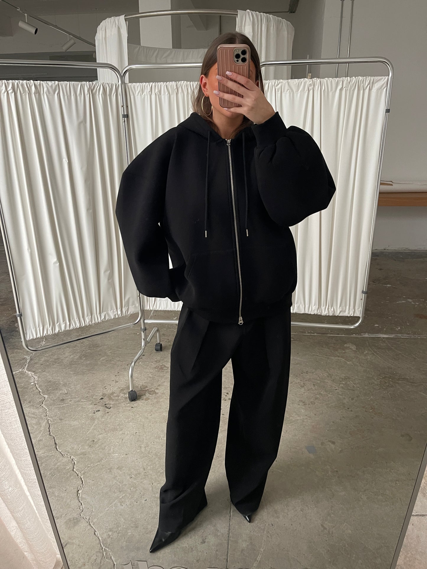 Front Pleated Jogger Pants Black