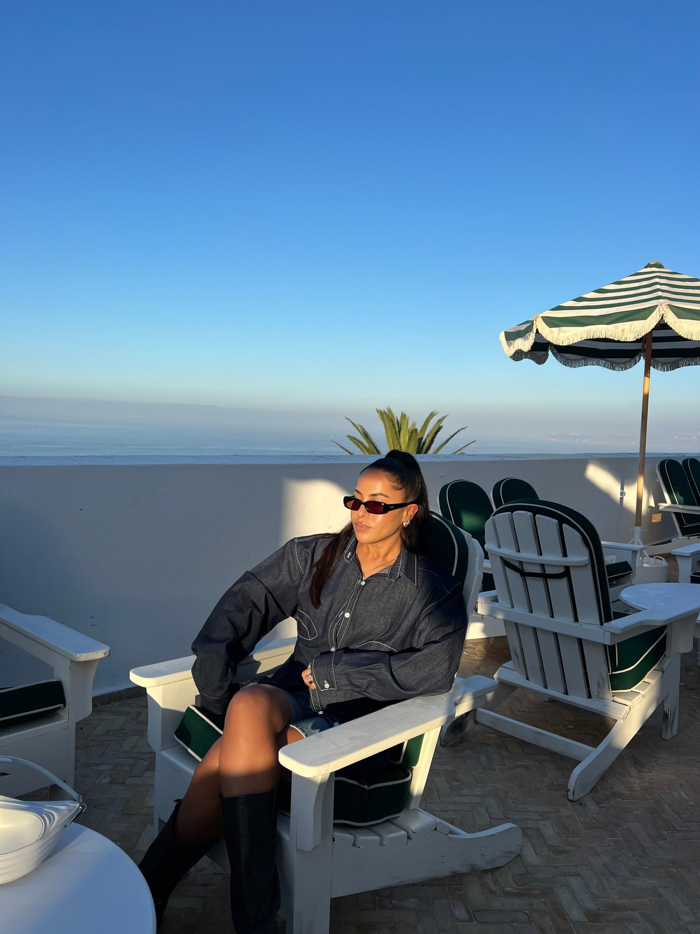 @handirigislaine - onesize