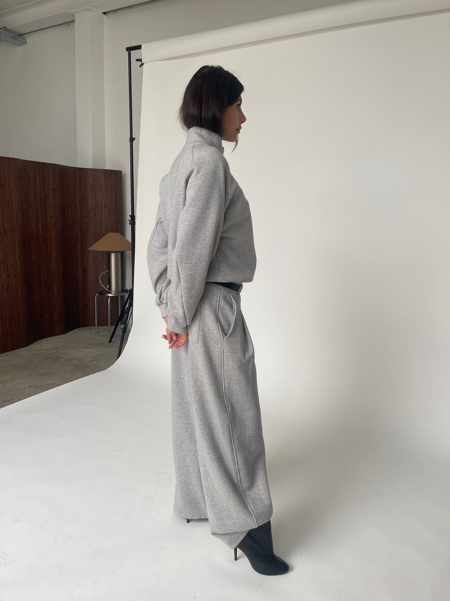 Fleeced Barrel Fit Jogger Pants Grey