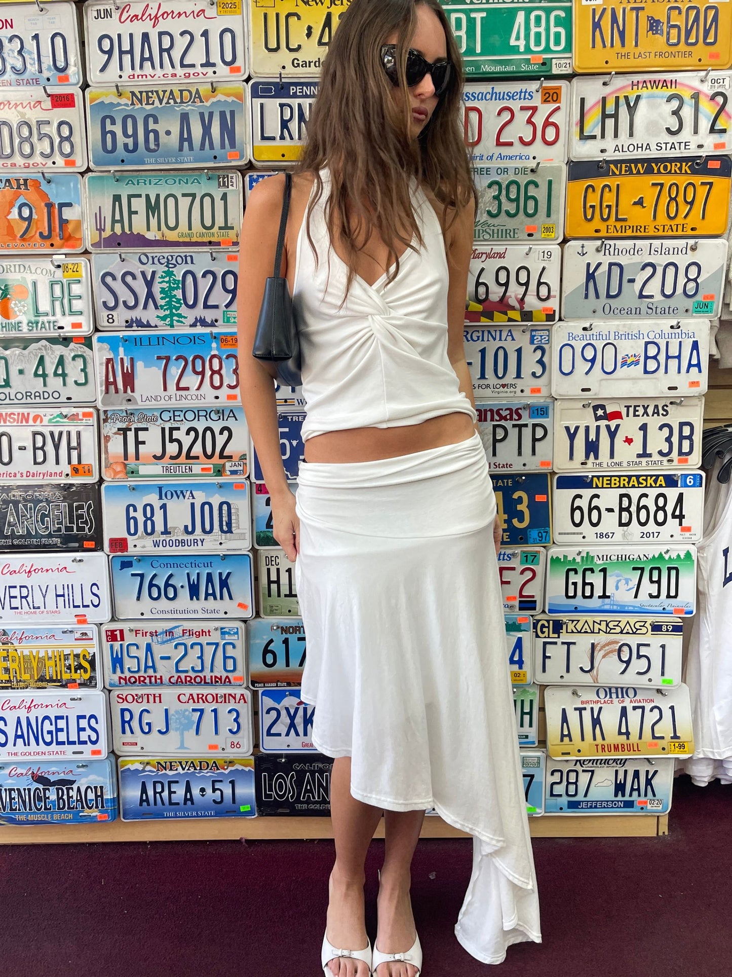 Ruched Detail Asymmetric Skirt White
