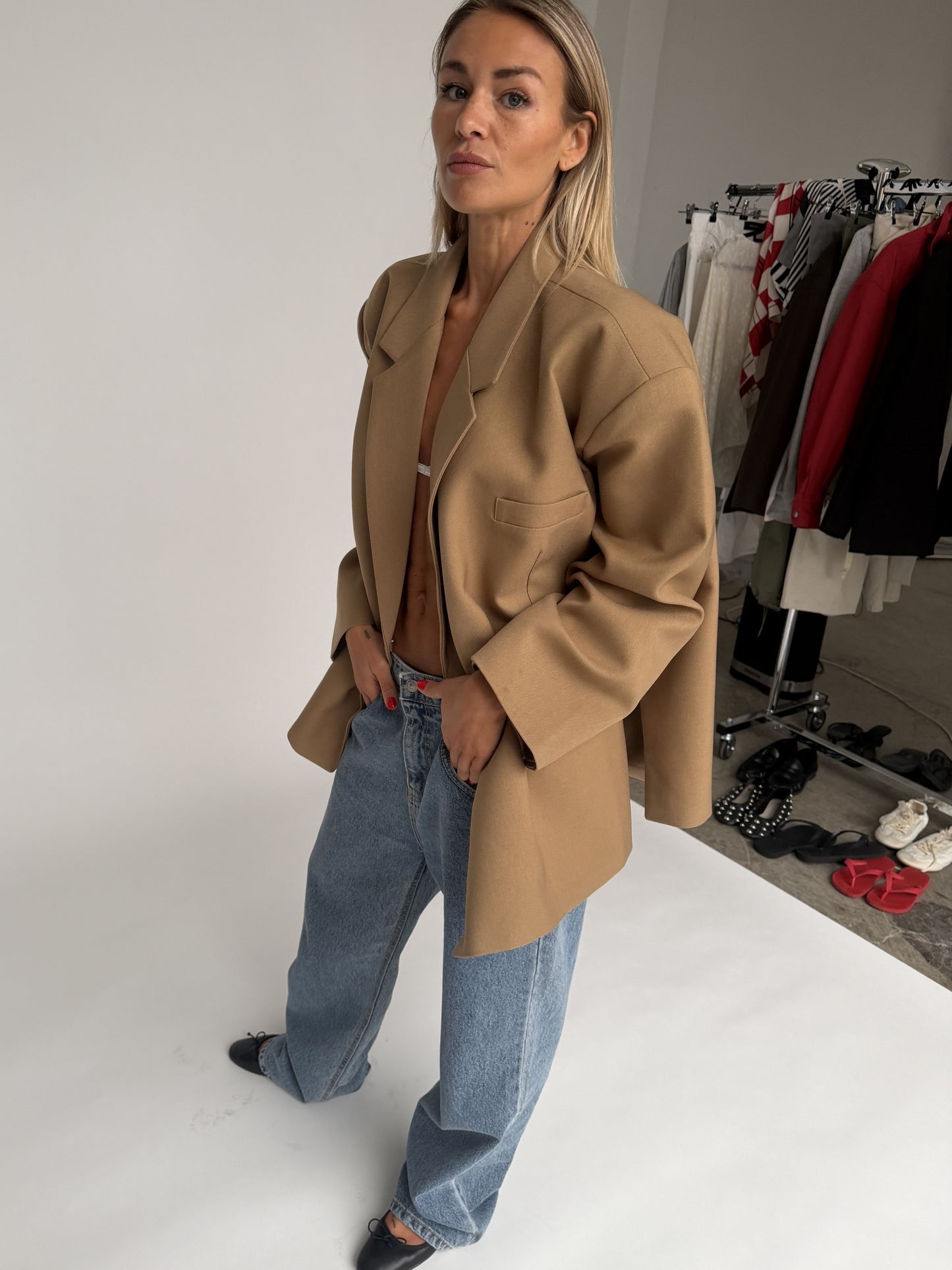 Oversized Side Slit Blazer Camel