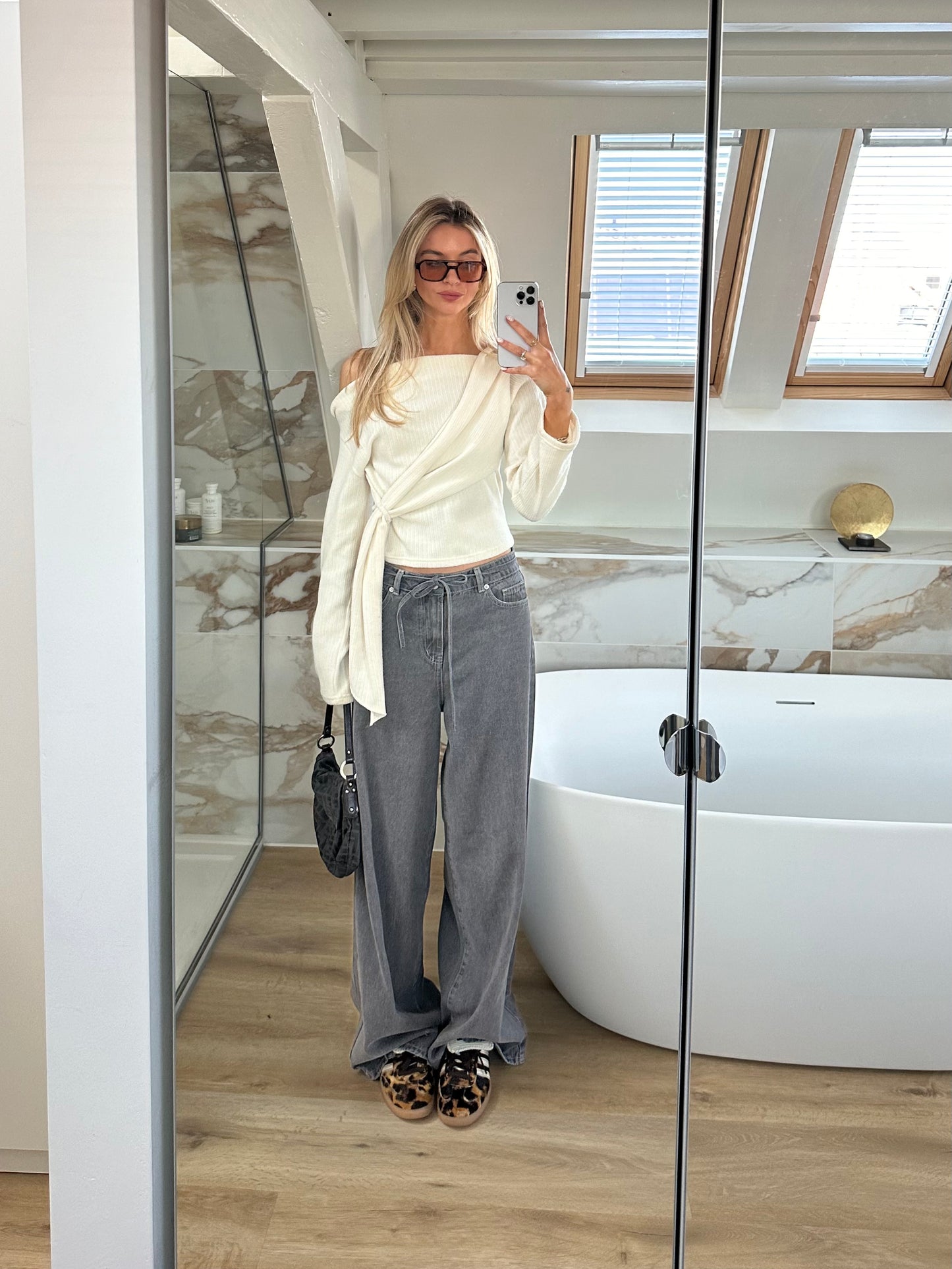 @maaikelothmann - S/M