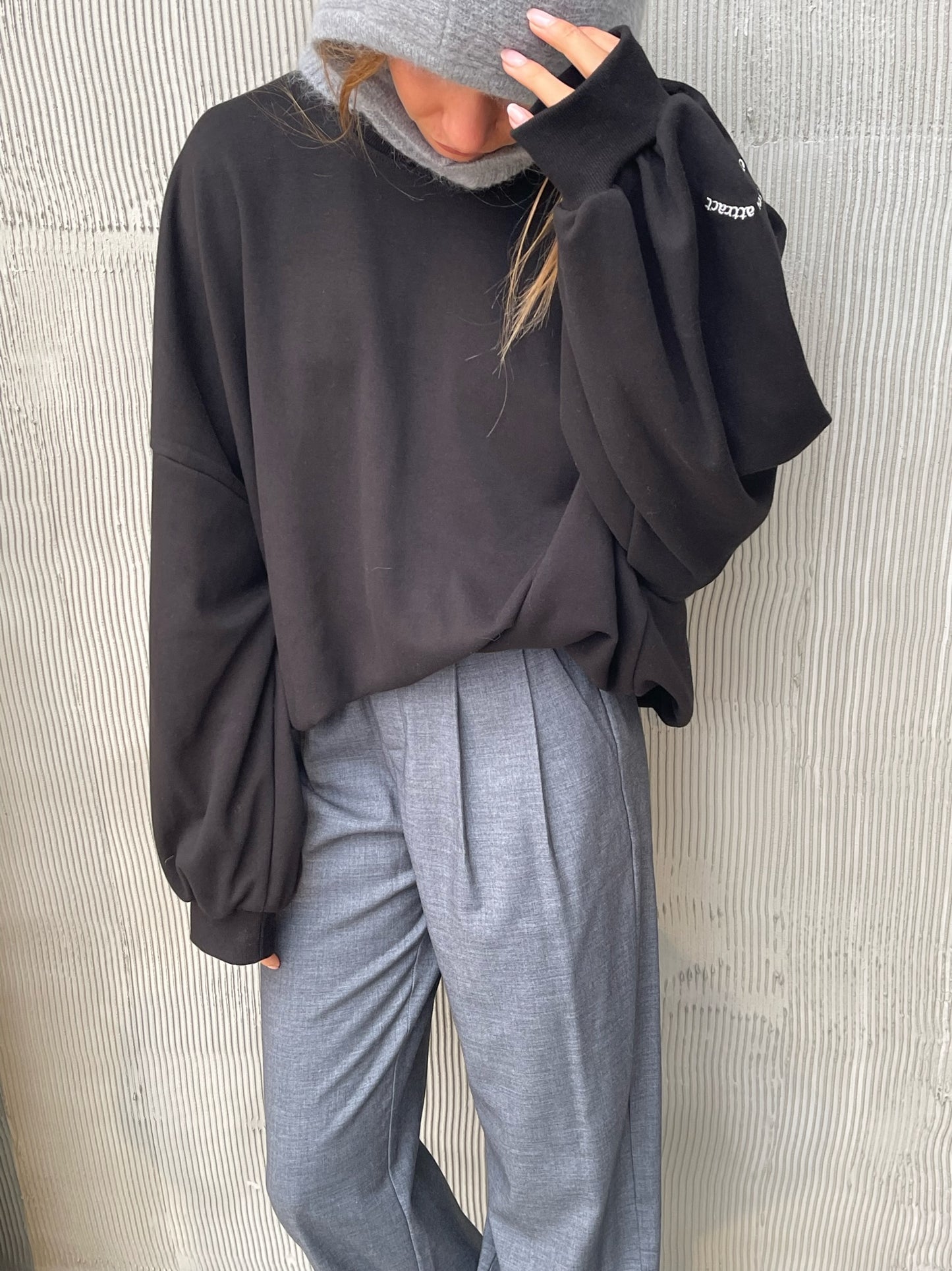 Oversized Lightweight Sweater Black