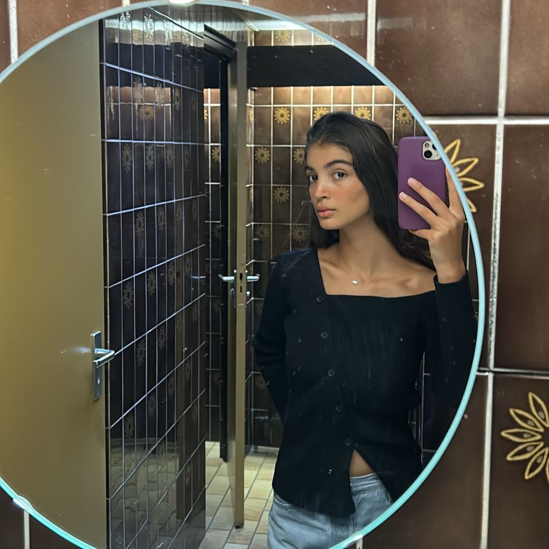 Off Shoulder Diagonal Buttoned Top Black – The Room Antwerp Off Shoulder Diagonal Buttoned Top Black – The Room Antwerp