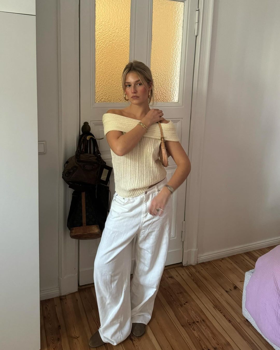 トップス ANDWANG Off shoulder over knit White Zo Ivory Off Shoulder Sweater Top – FINESSE