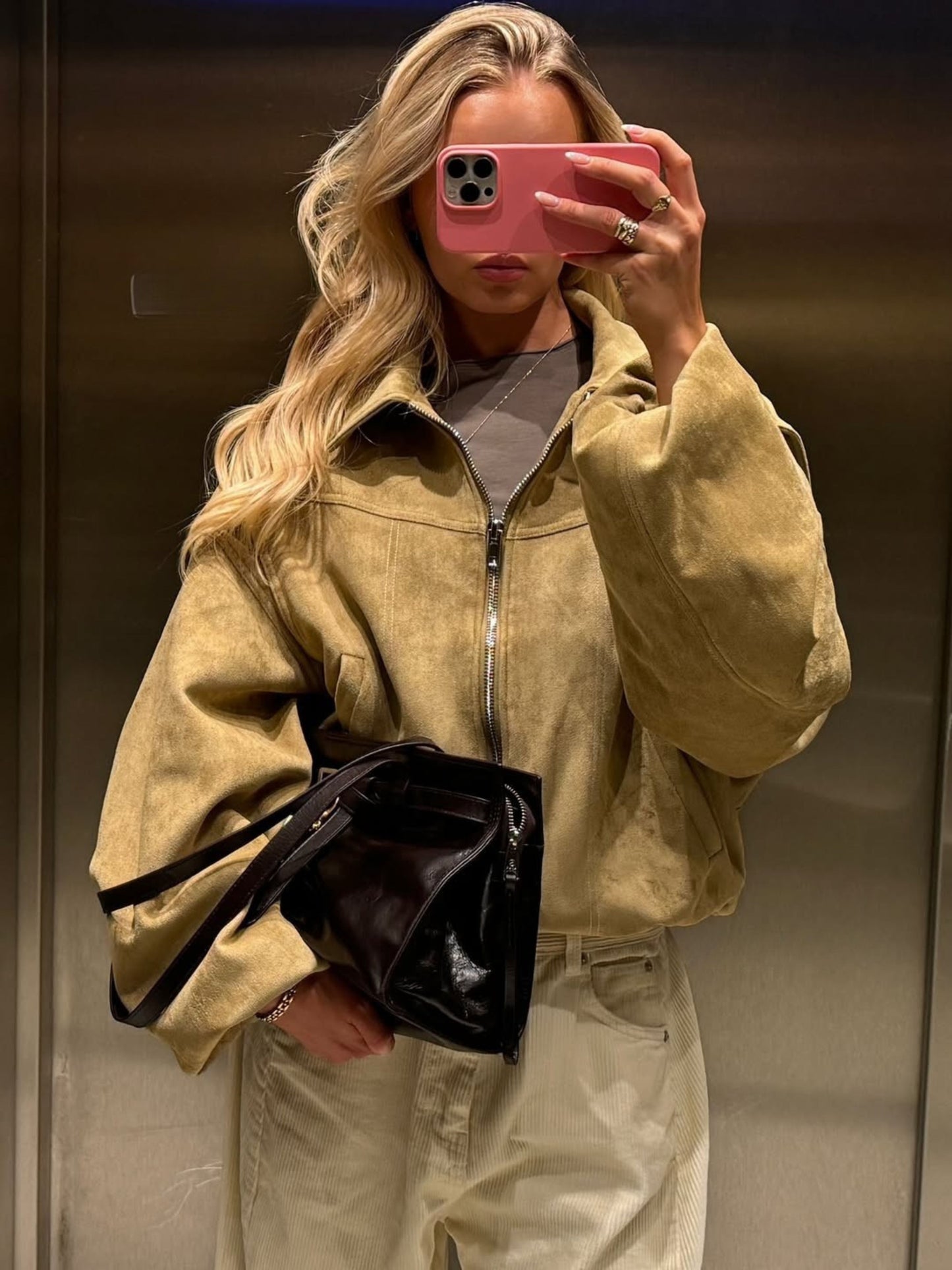 @lilih