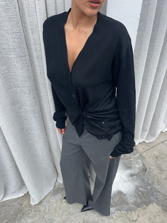 Side Buttoned Loose Cardigan Black