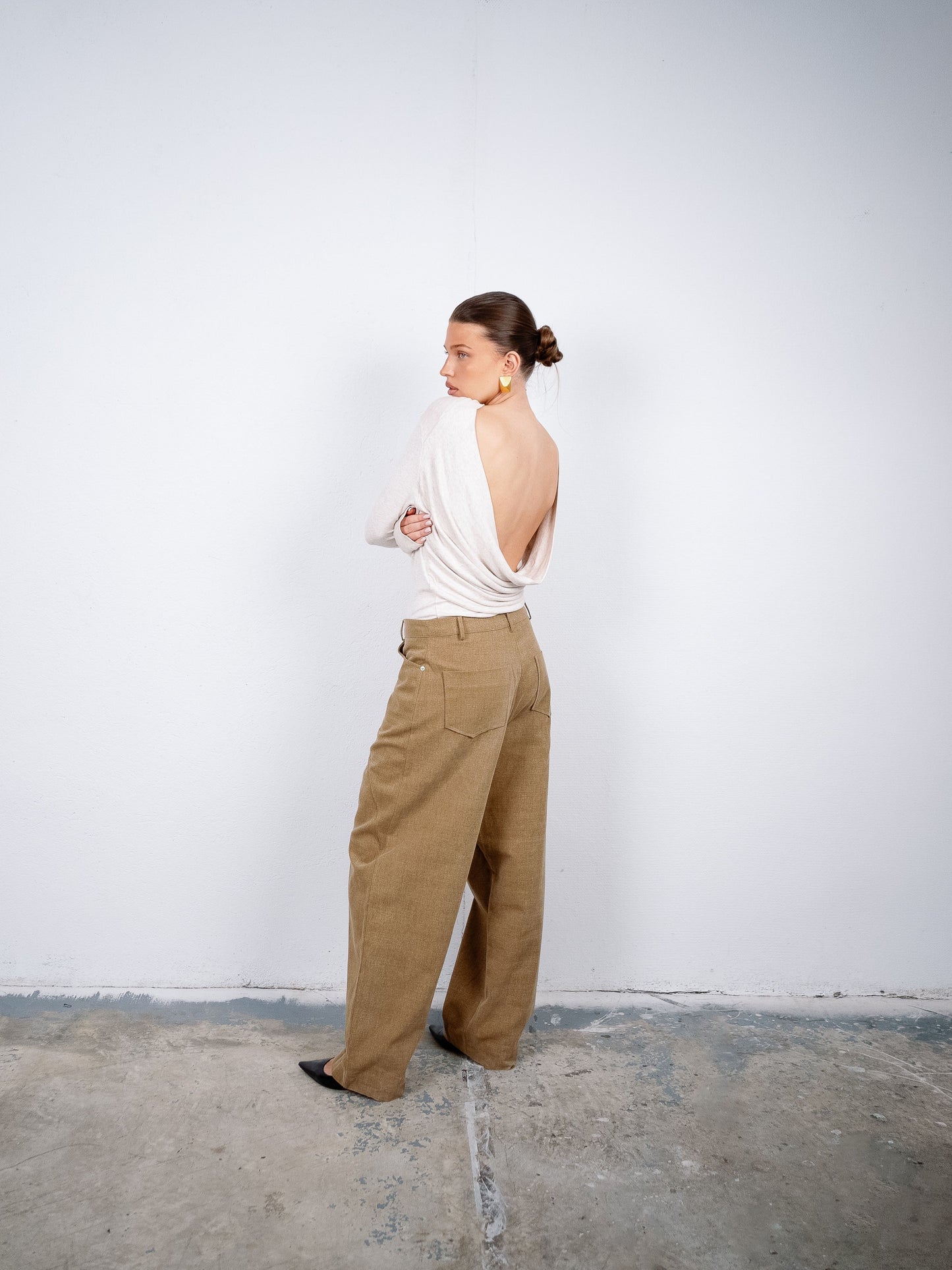 Woven Straight Leg Pants Dark Sand