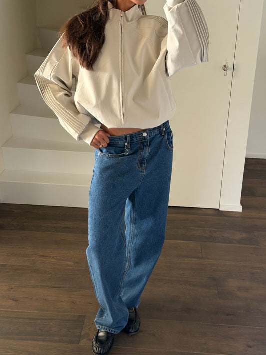 @elisehoogerdijk 1m74 - small