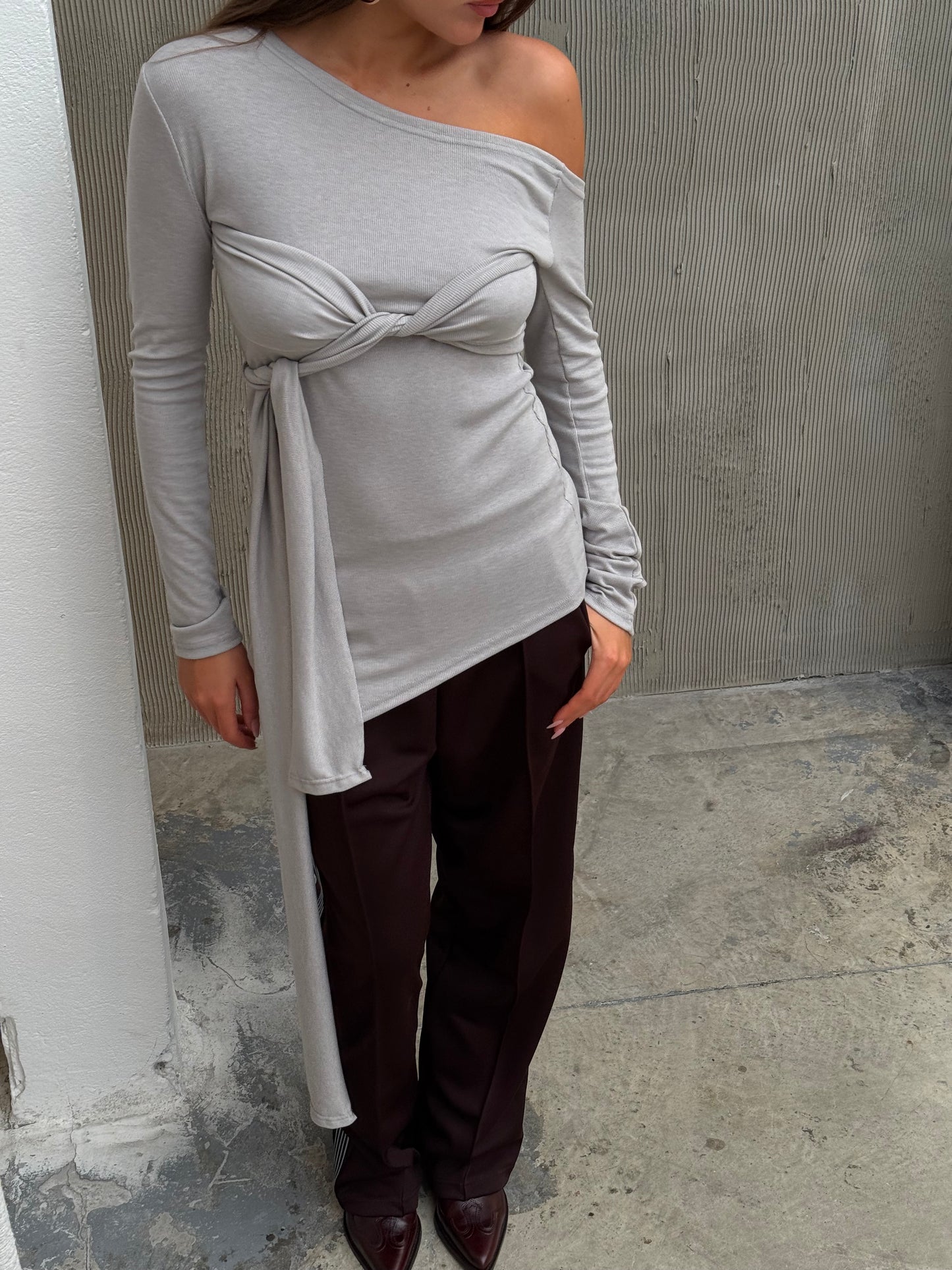 Off Shoulder Knot Belted Top Light Grey