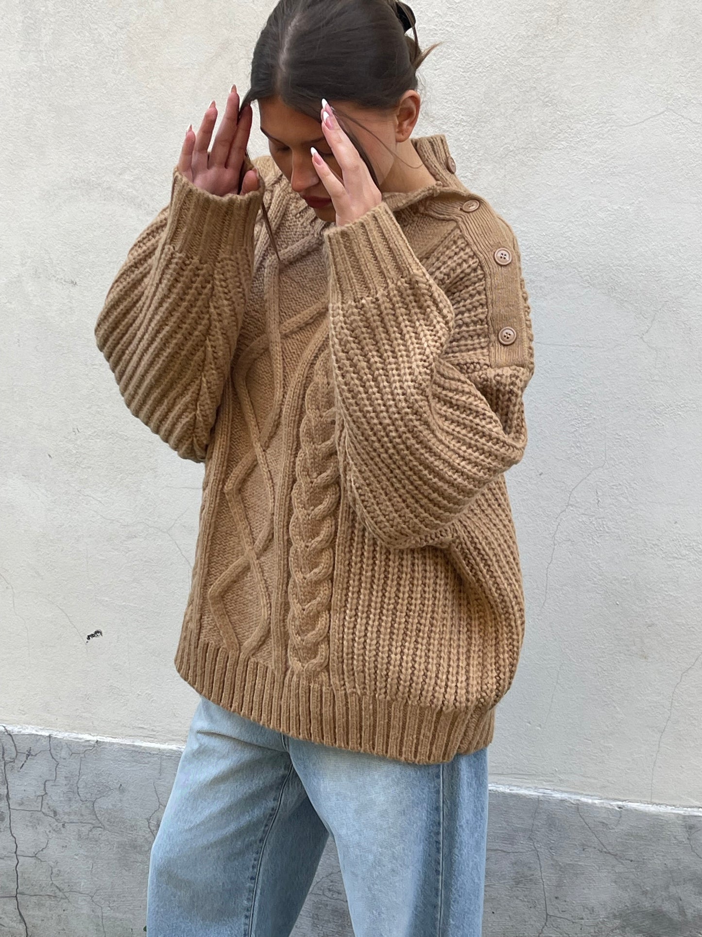 Buttoned Cable Turtleneck Knit Camel