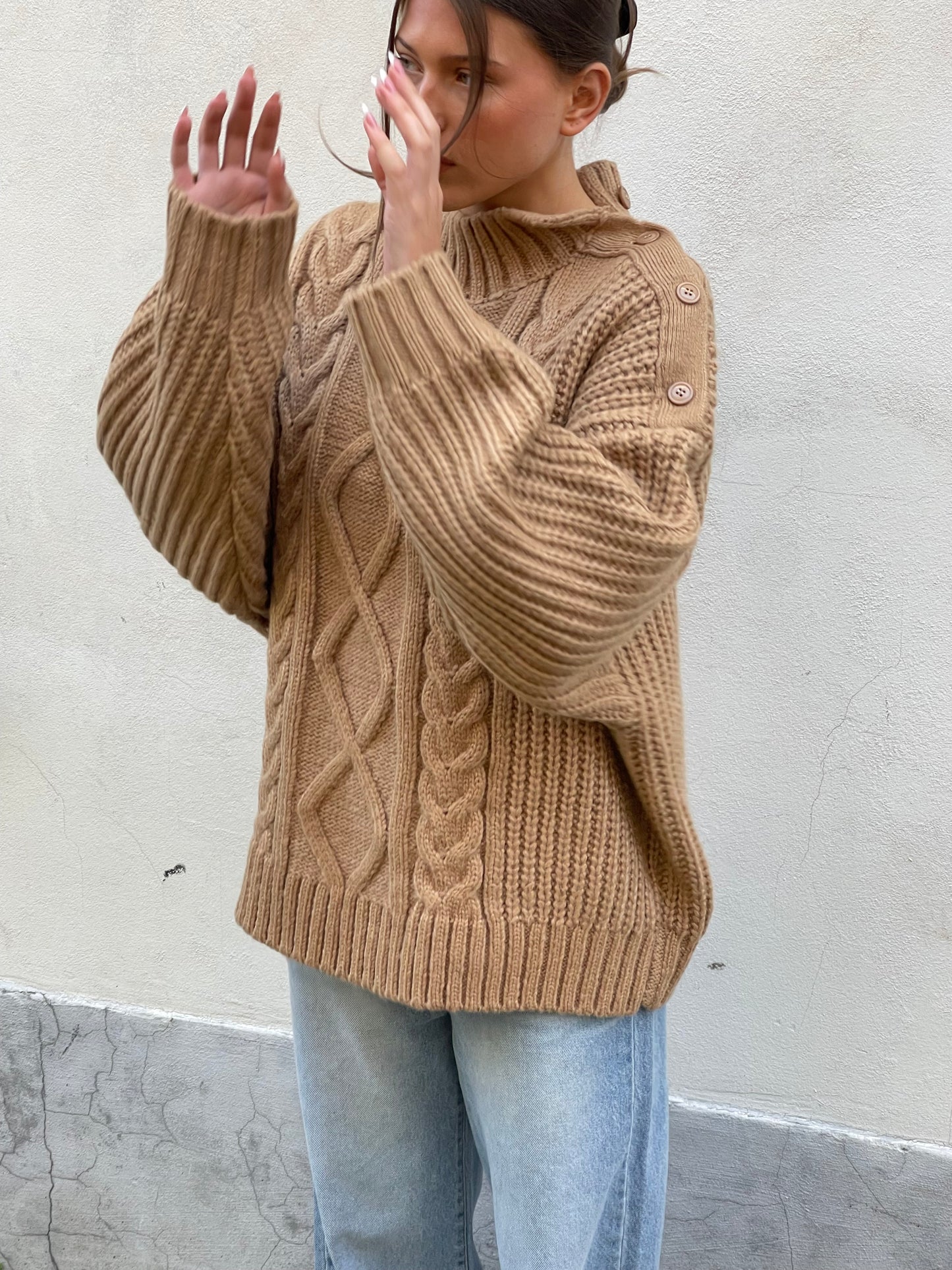 Buttoned Cable Turtleneck Knit Camel