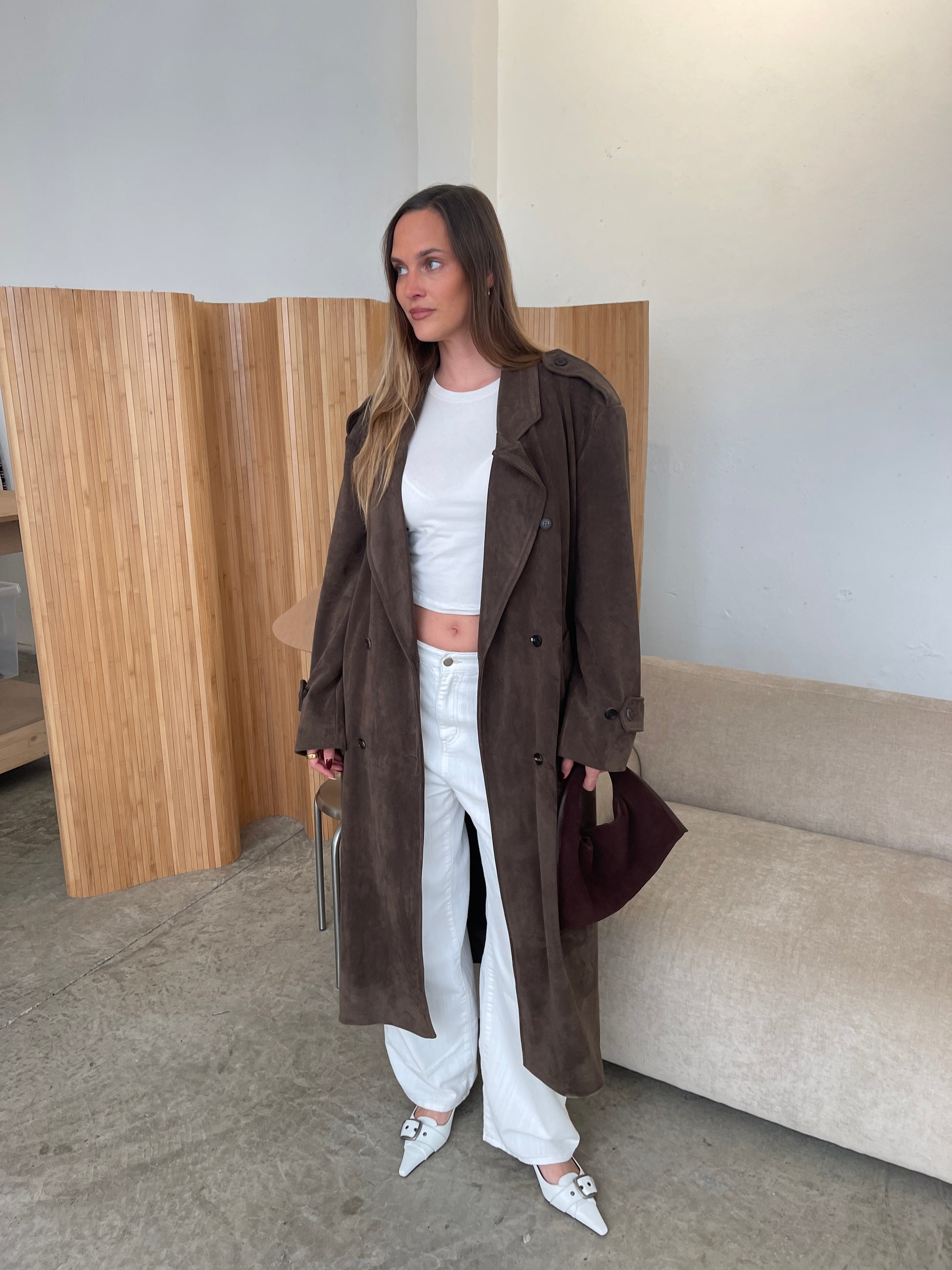 Trenchcoat Suede Dark Brown – The Room Antwerp