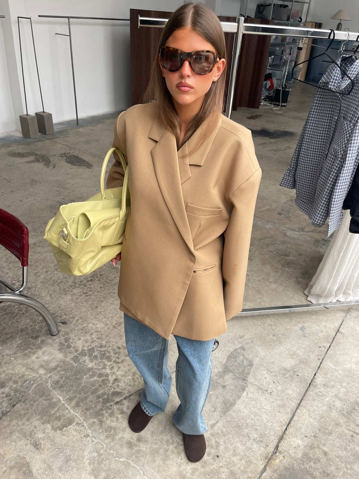 Übergroßer Blazer mit Seitenschlitz Kamel
