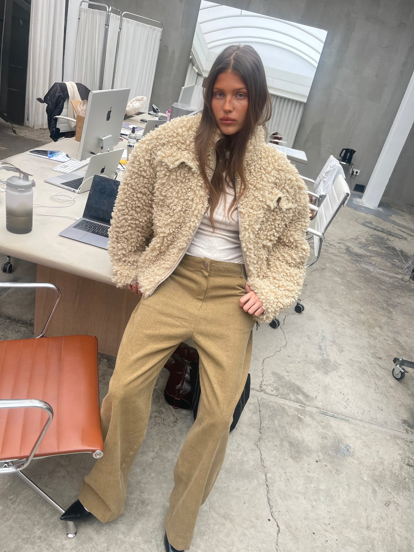 Woven Straight Leg Pants Dark Sand