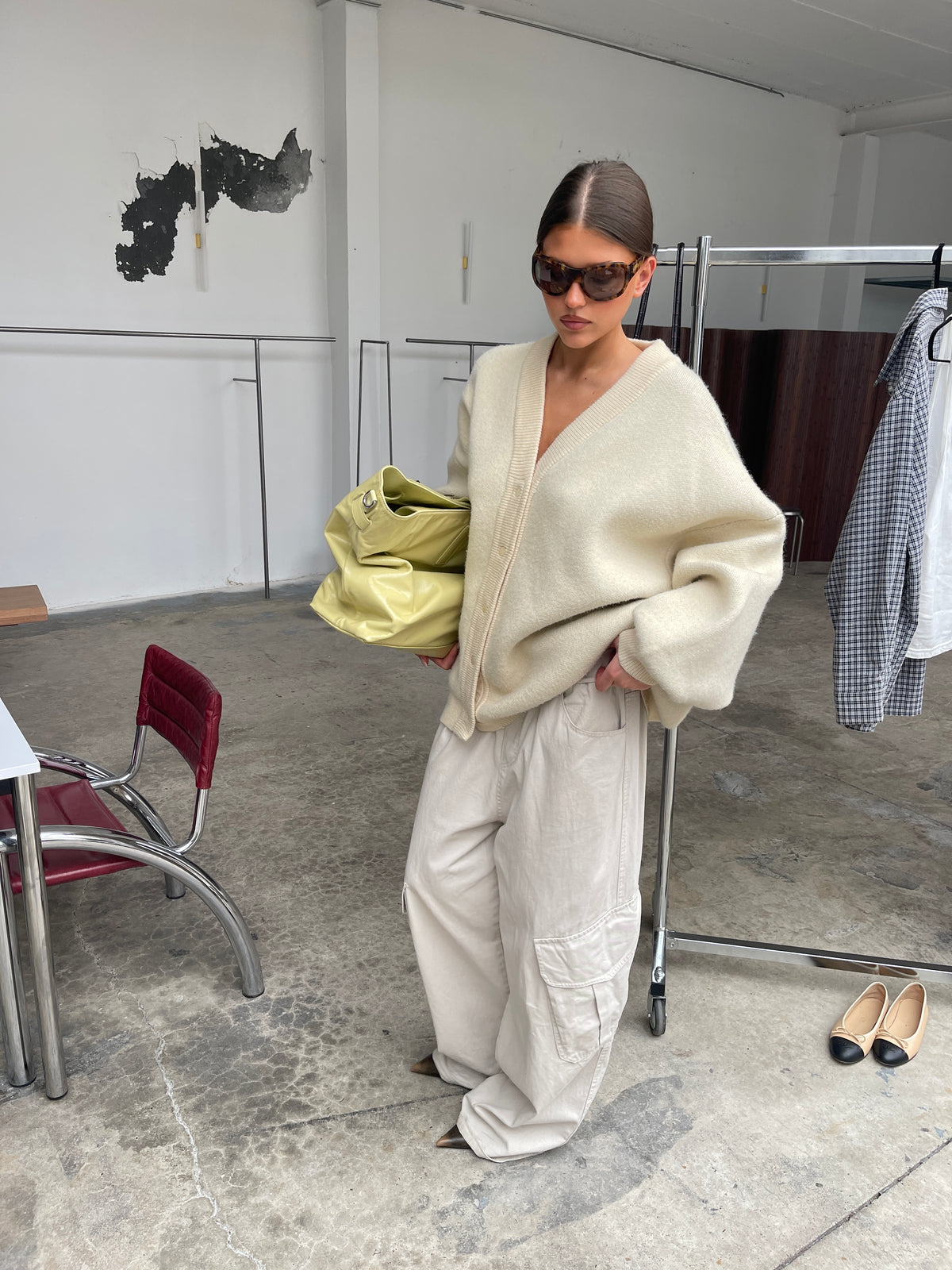 Oversized Press Button Cardigan Cream