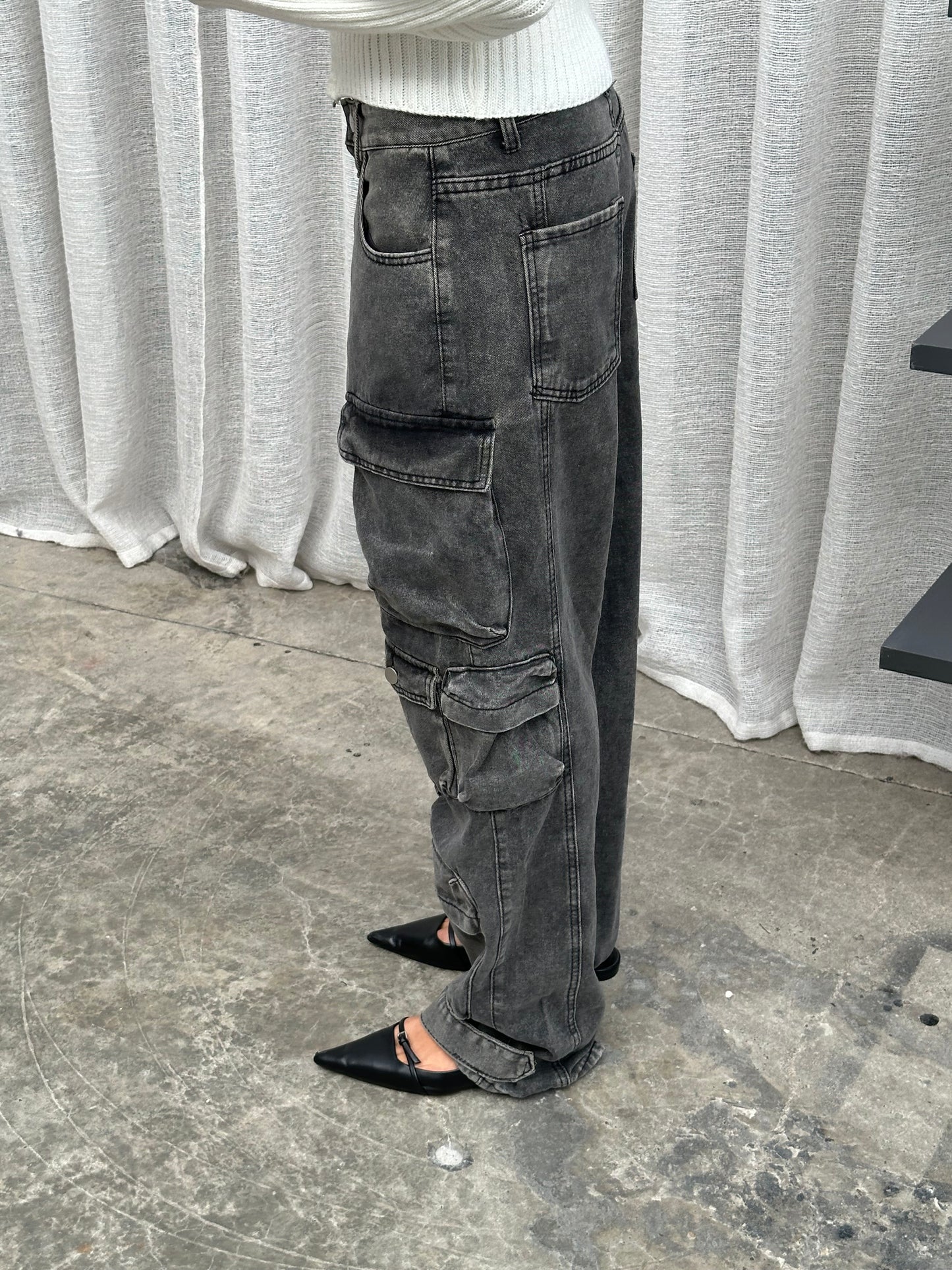 Multi Pocket Cargo Jeans Faded Black