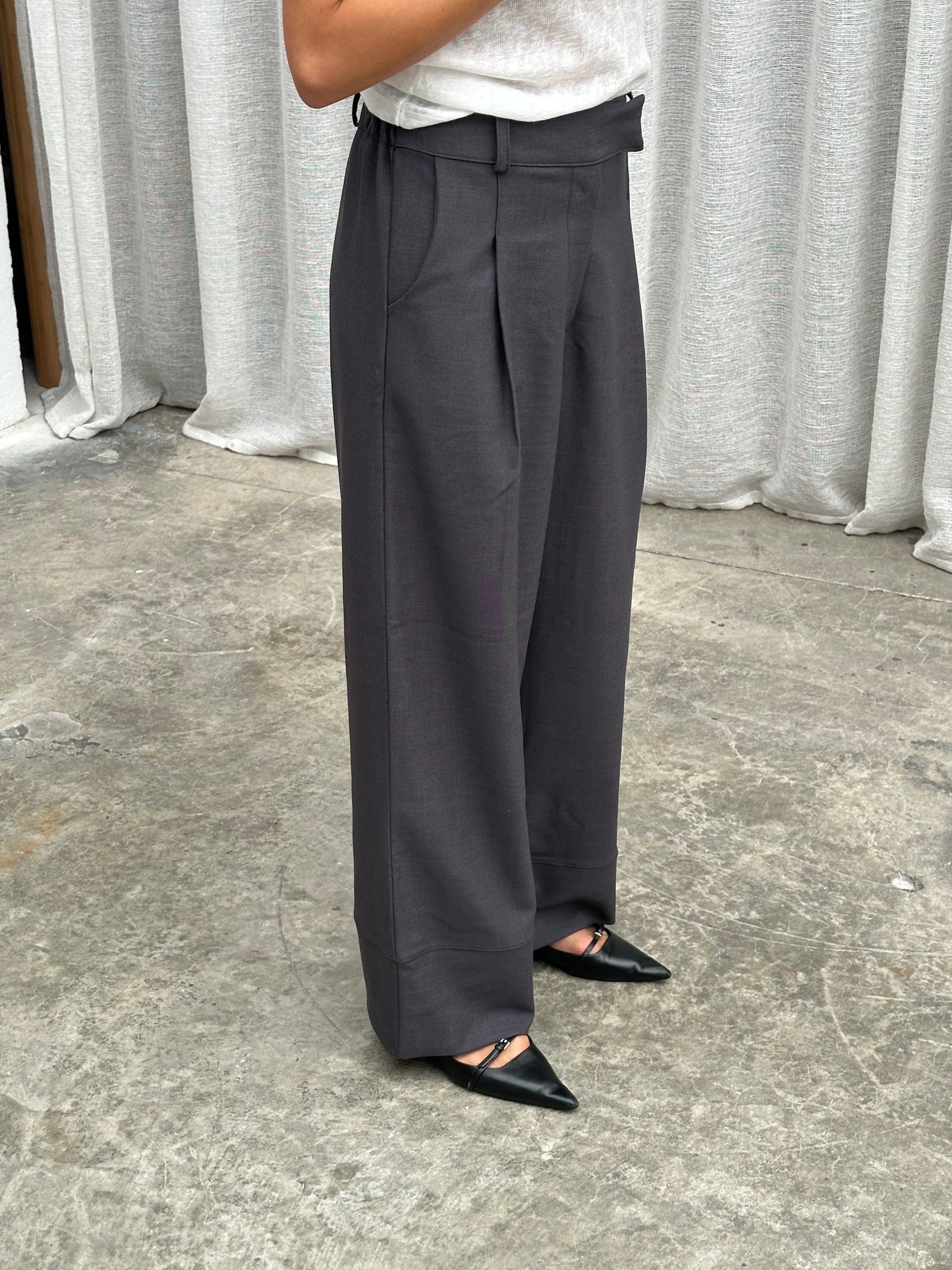 High Waisted Classic Front Pleated Pants Dark Grey