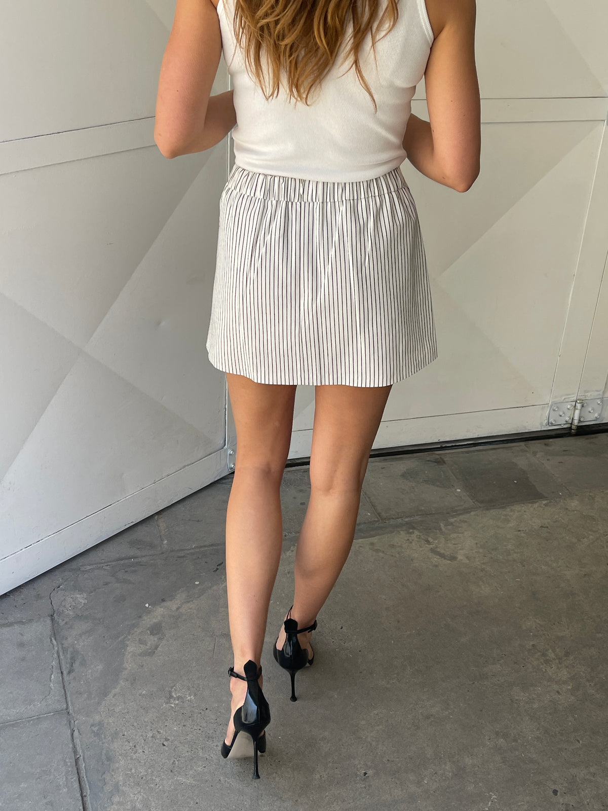 Pinstripe Mini Skirt White – The Room Antwerp