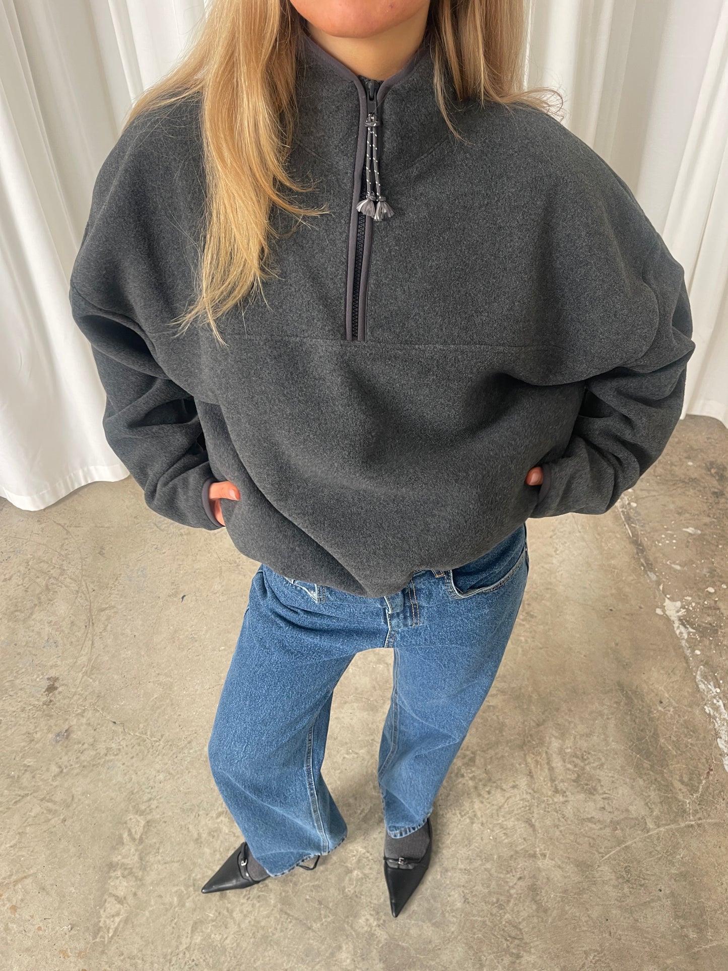 Half Zip-Up Fleece Charcoal