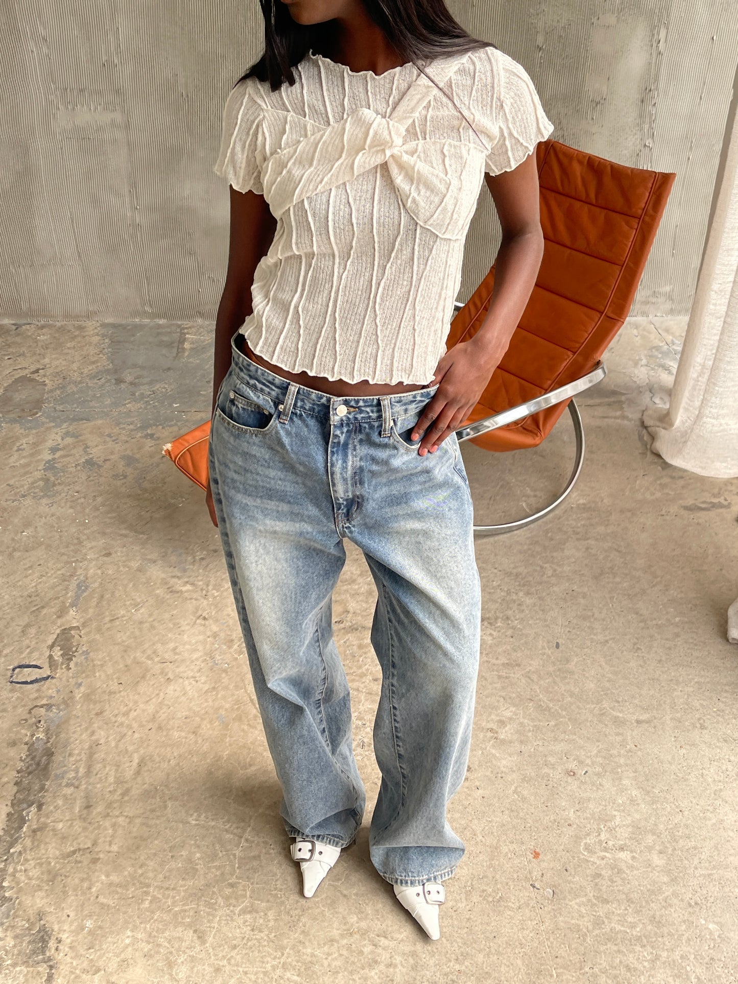 Front Twist Detail Structured Lines Top Ivory